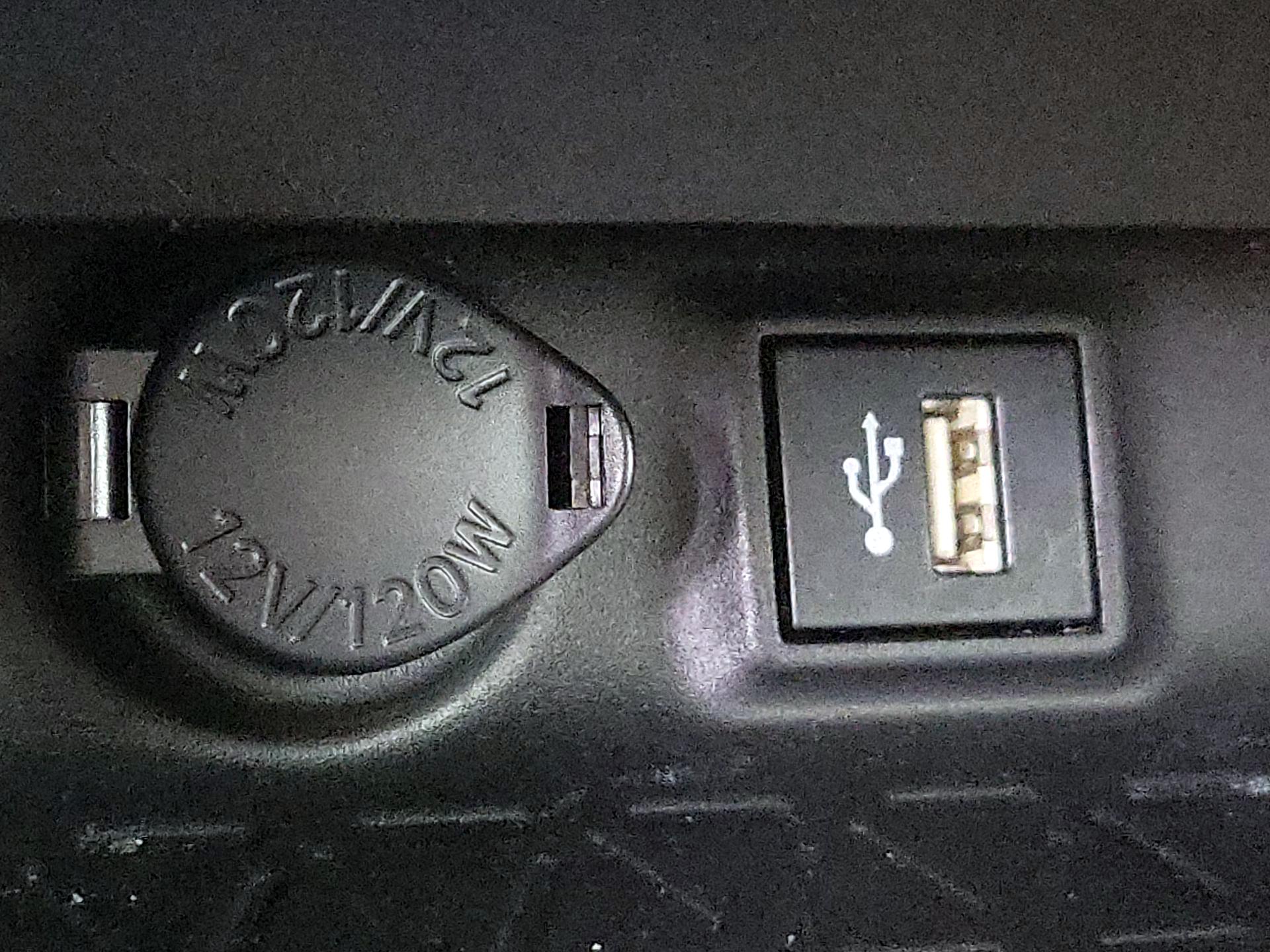 Thumbnail: 2023 Toyota RAV4 - 18