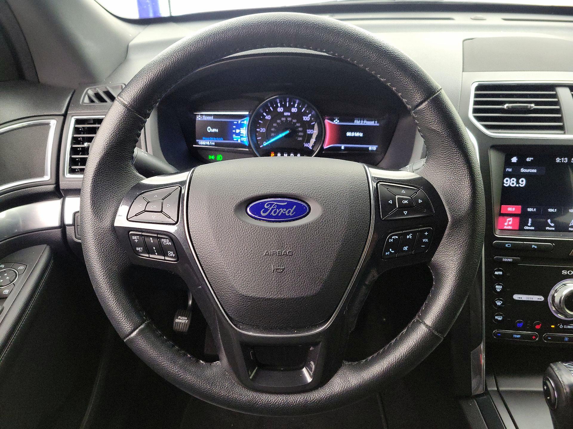 Thumbnail: 2019 Ford Explorer - 10