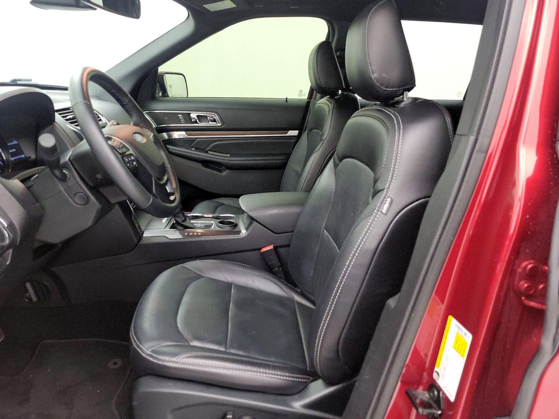 Thumbnail: 2019 Ford Explorer - 11