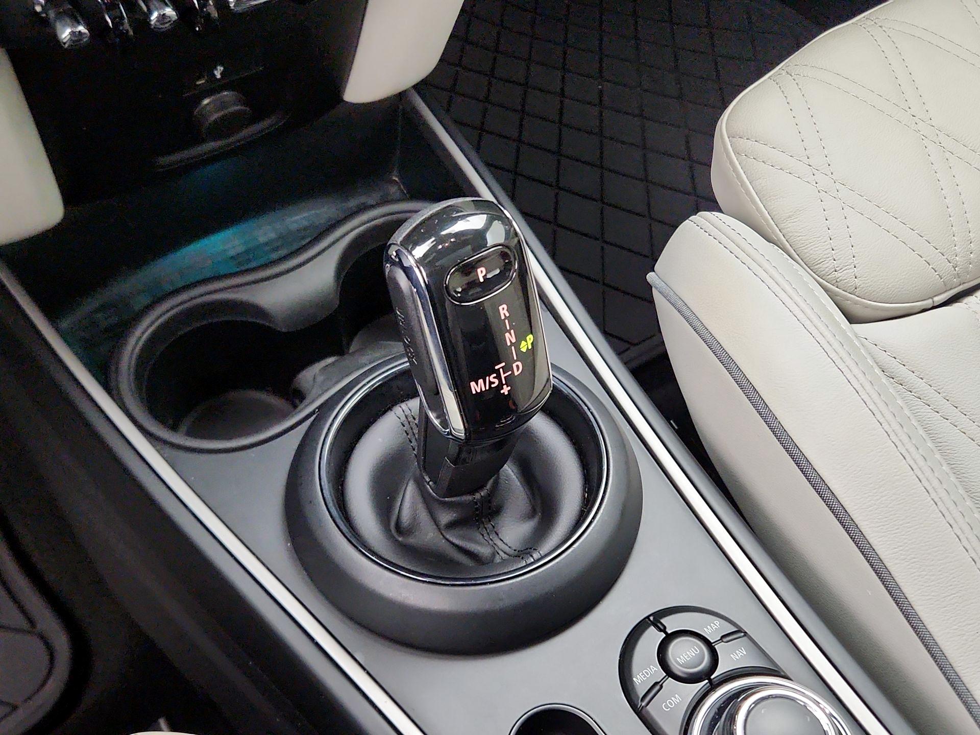 Thumbnail: 2022 MINI Cooper Countryman - 18