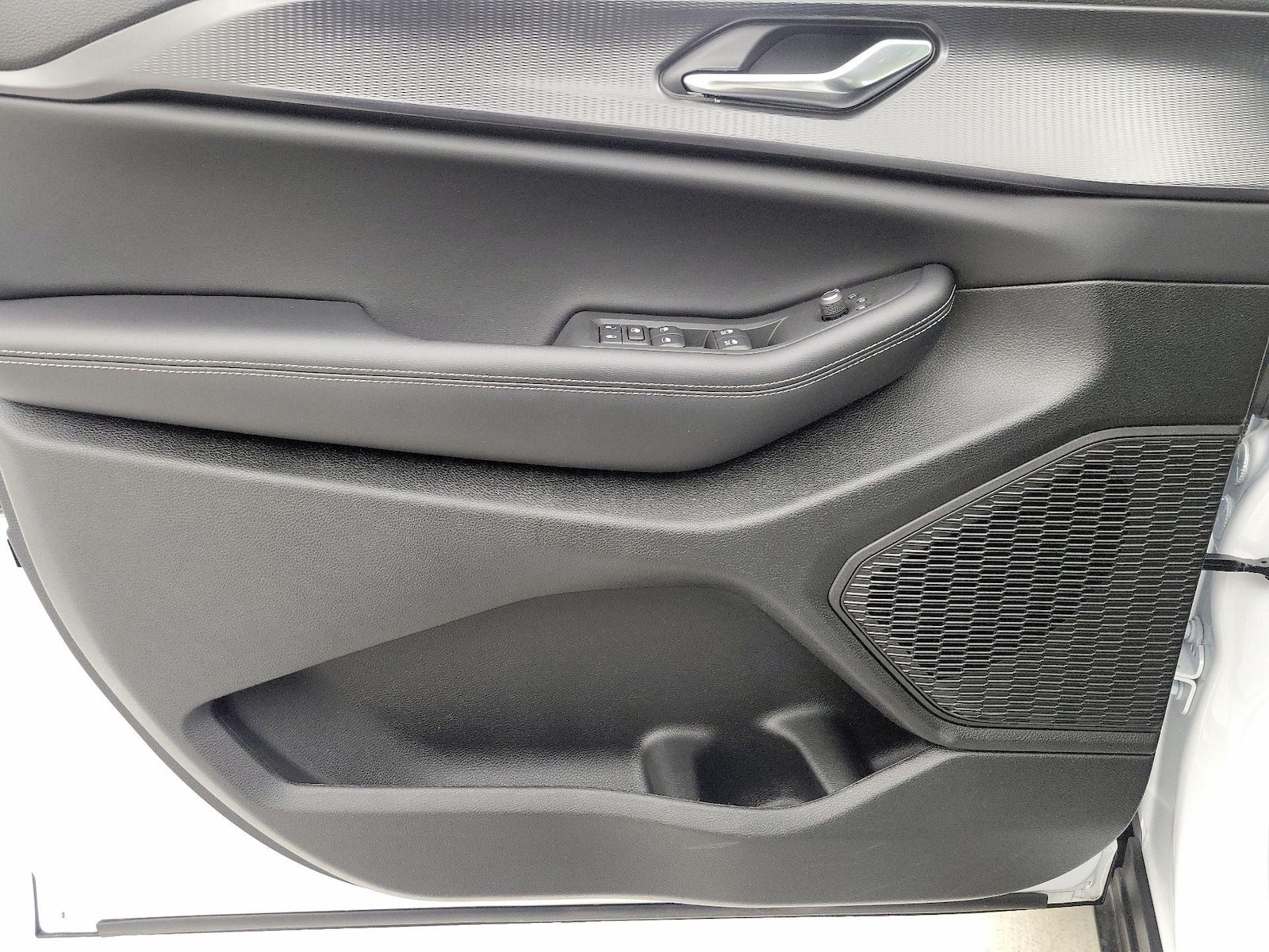 2025 Jeep Grand Cherokee L Altitude - Photo 13