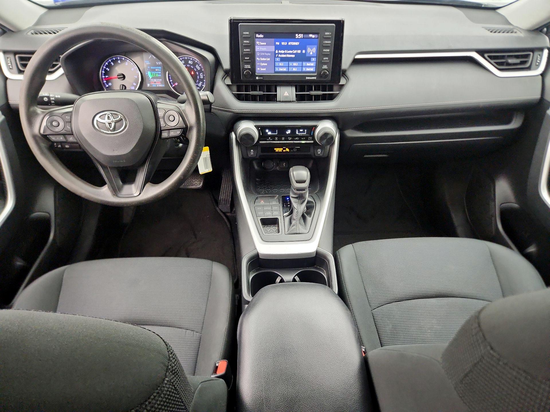 Thumbnail: 2020 Toyota RAV4 - 9