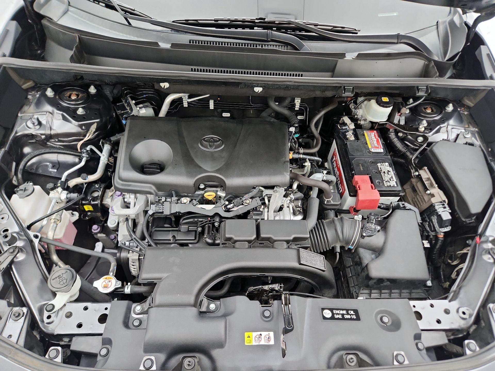 Thumbnail: 2020 Toyota RAV4 - 20