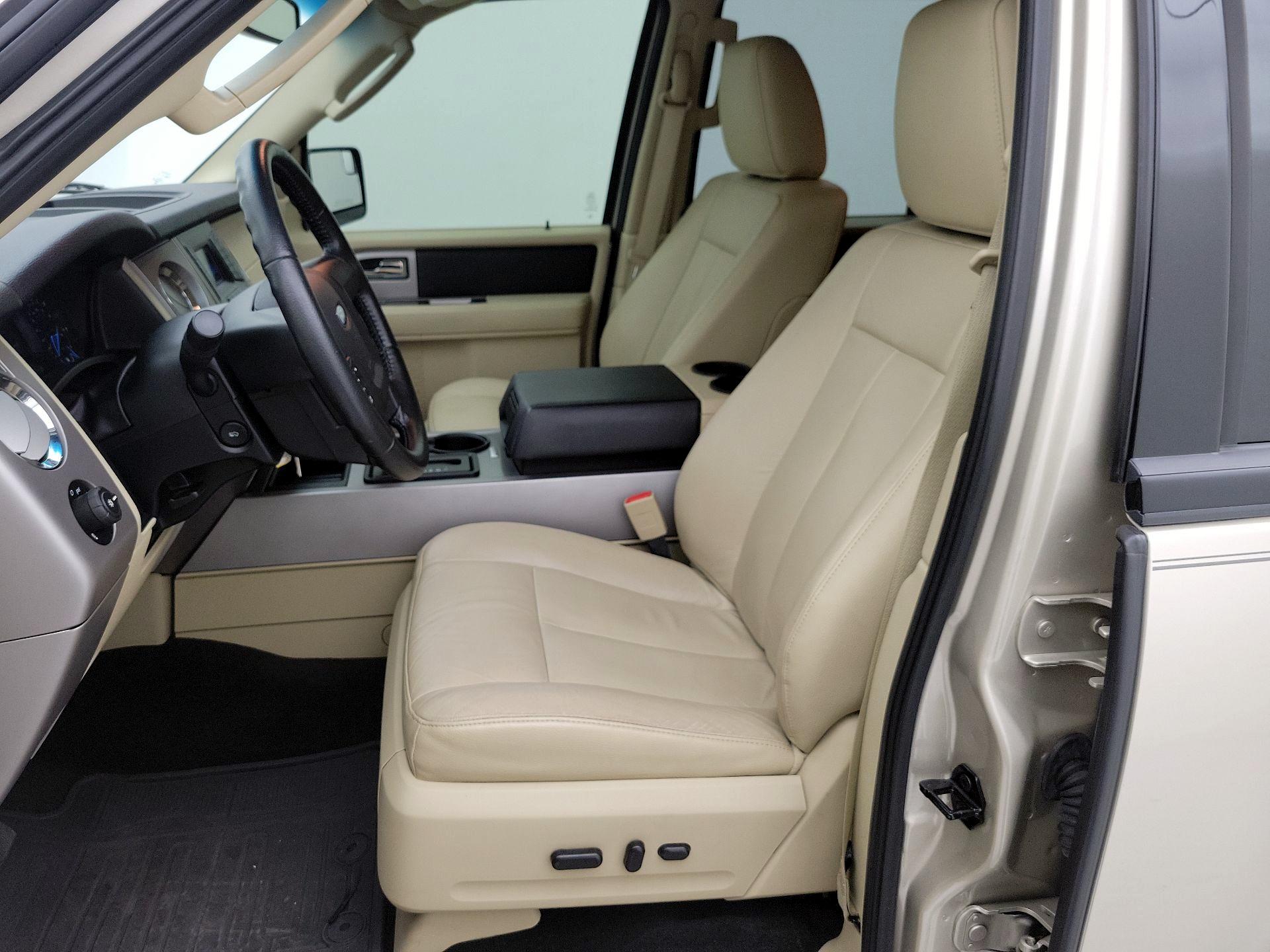 Thumbnail: 2017 Ford Expedition - 11