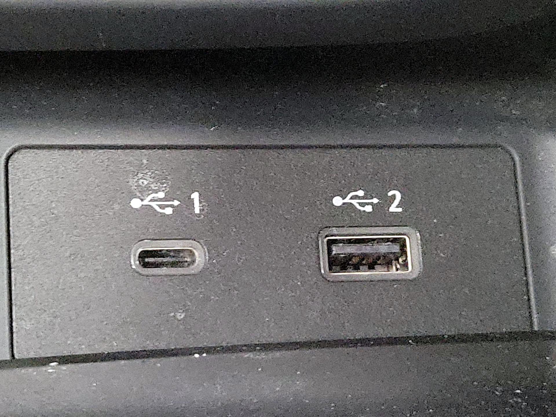 Thumbnail: 2024 Nissan Z - 19