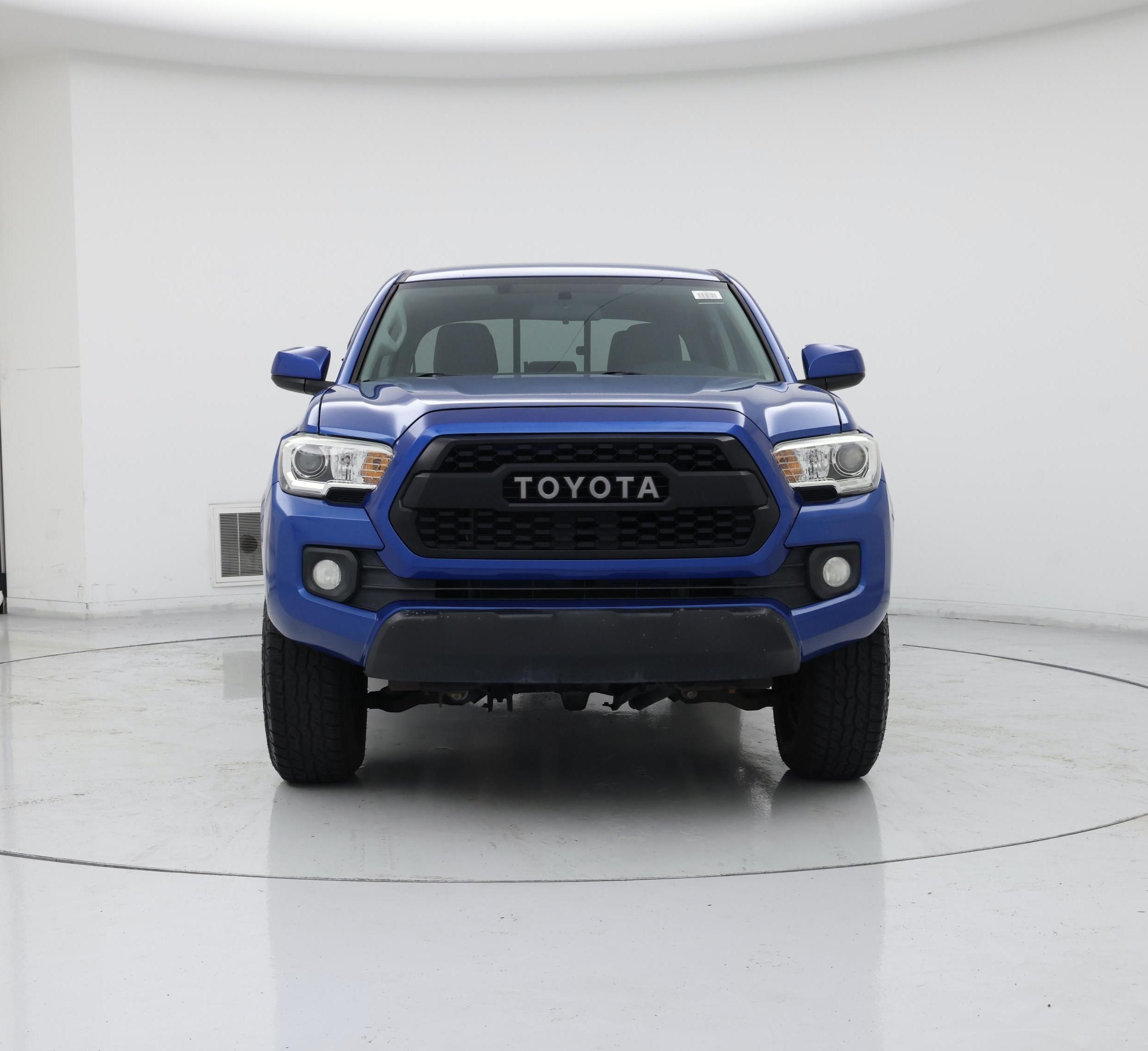 Thumbnail: 2016 Toyota Tacoma - 5