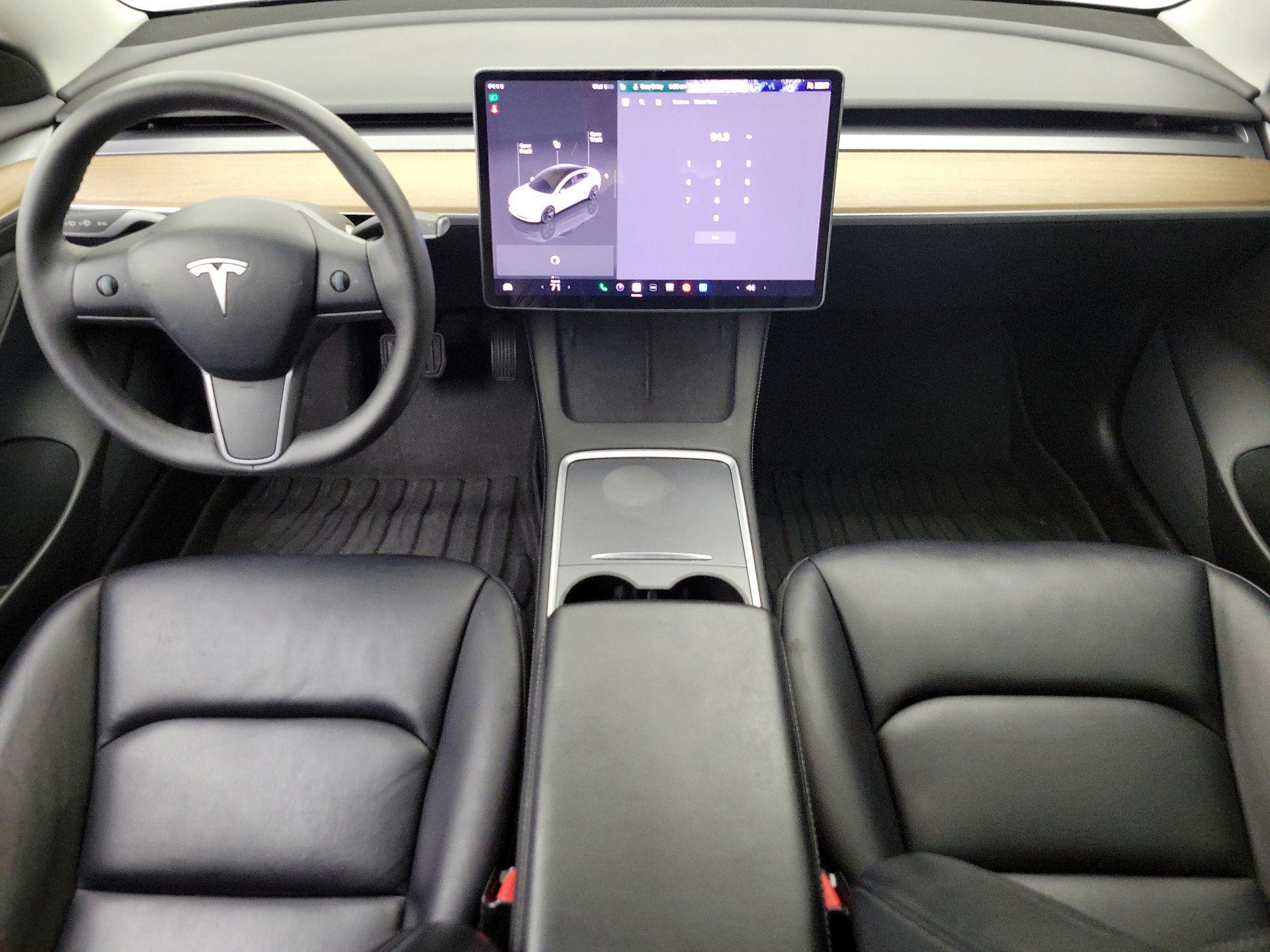 Thumbnail: 2022 Tesla Model 3 - 9