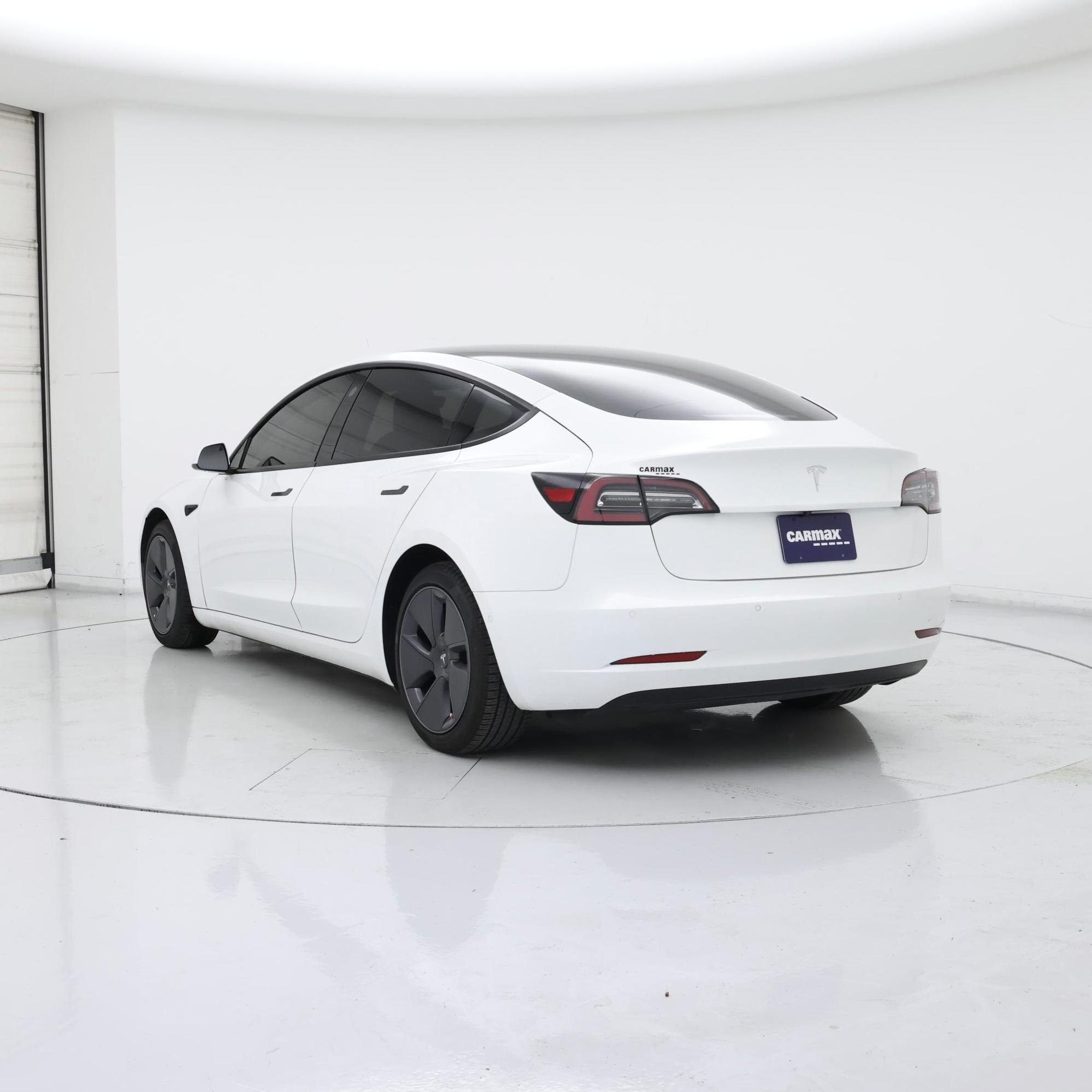 Thumbnail: 2022 Tesla Model 3 - 2