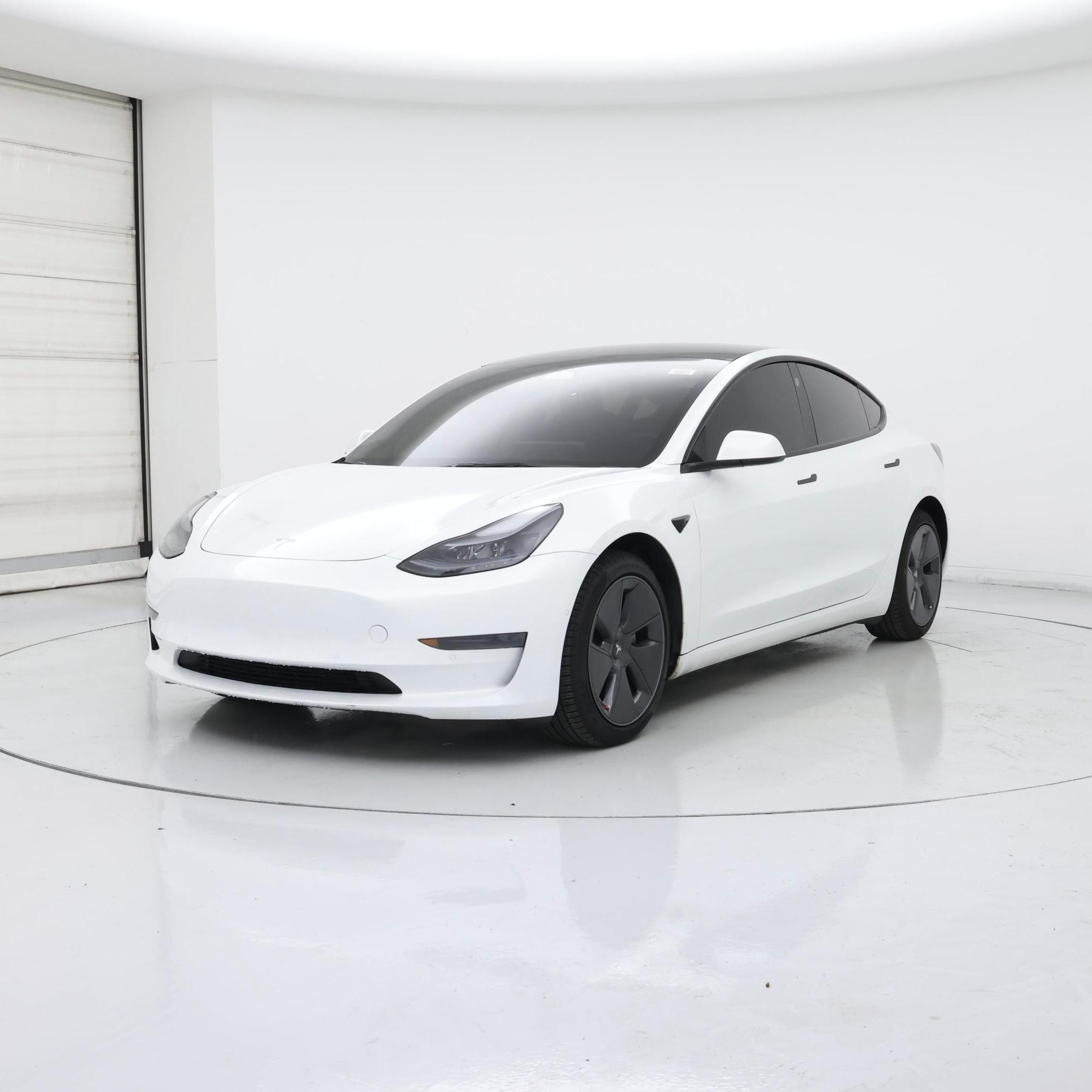 Thumbnail: 2022 Tesla Model 3 - 4