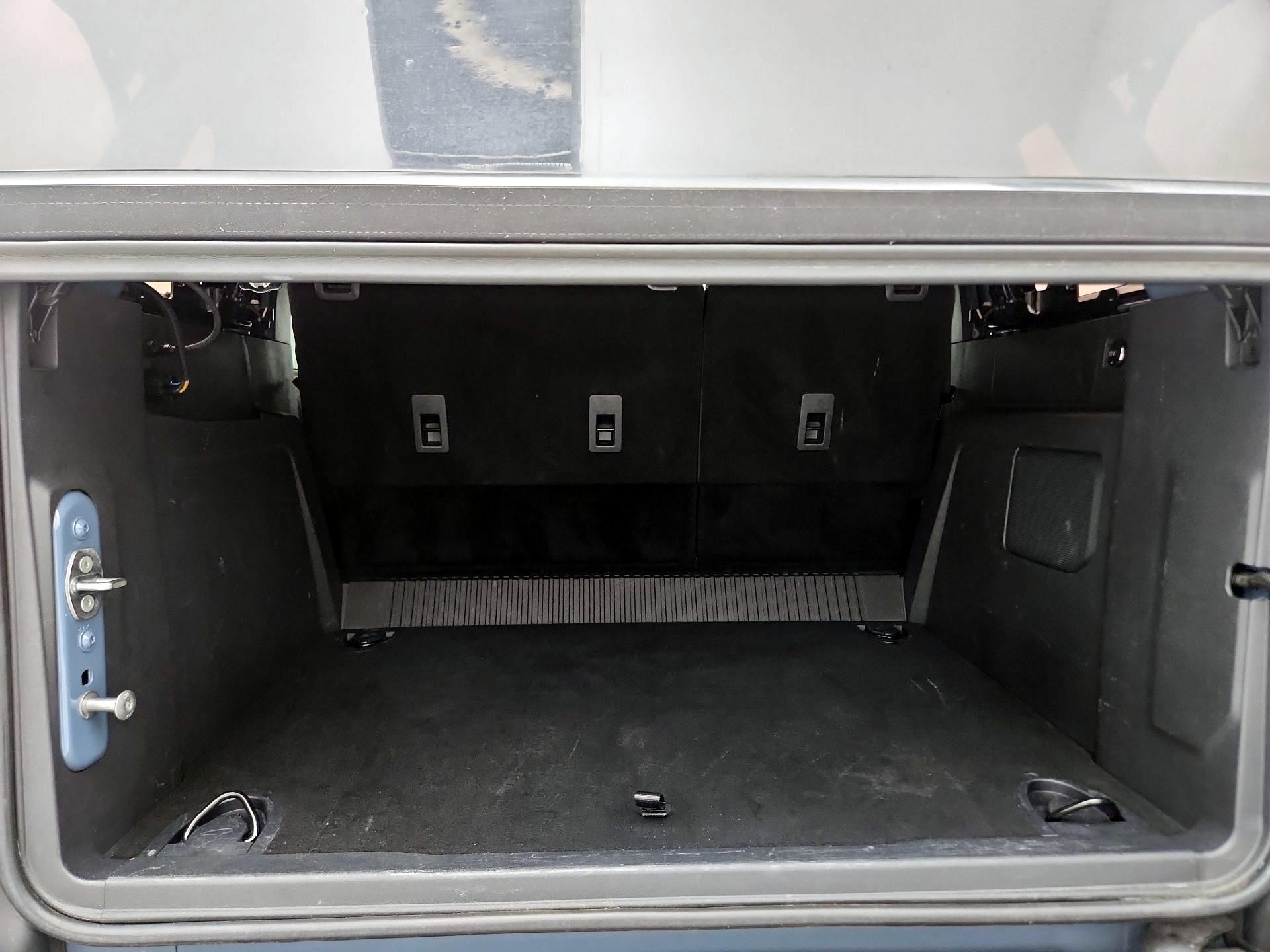 Thumbnail: 2023 Ford Bronco - 20