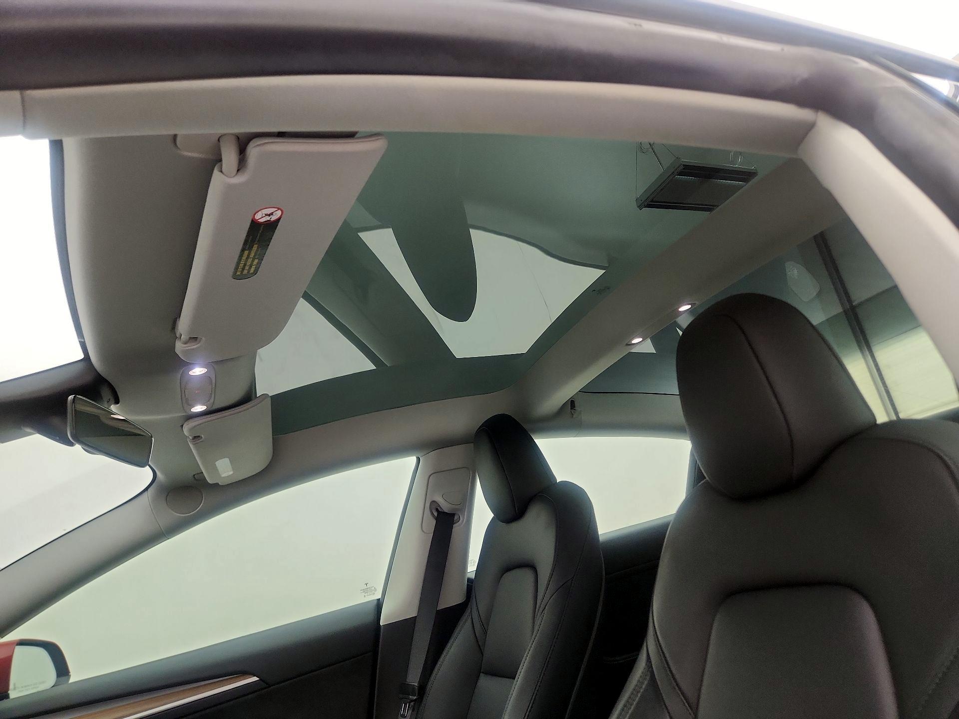 Thumbnail: 2023 Tesla Model 3 - 18