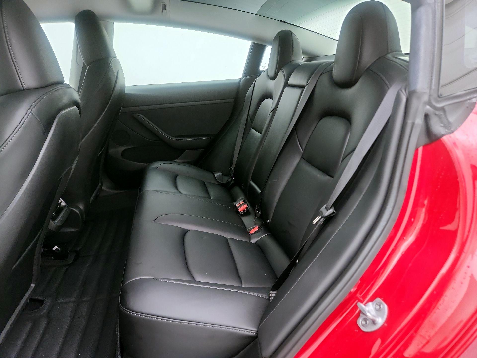 Thumbnail: 2023 Tesla Model 3 - 19