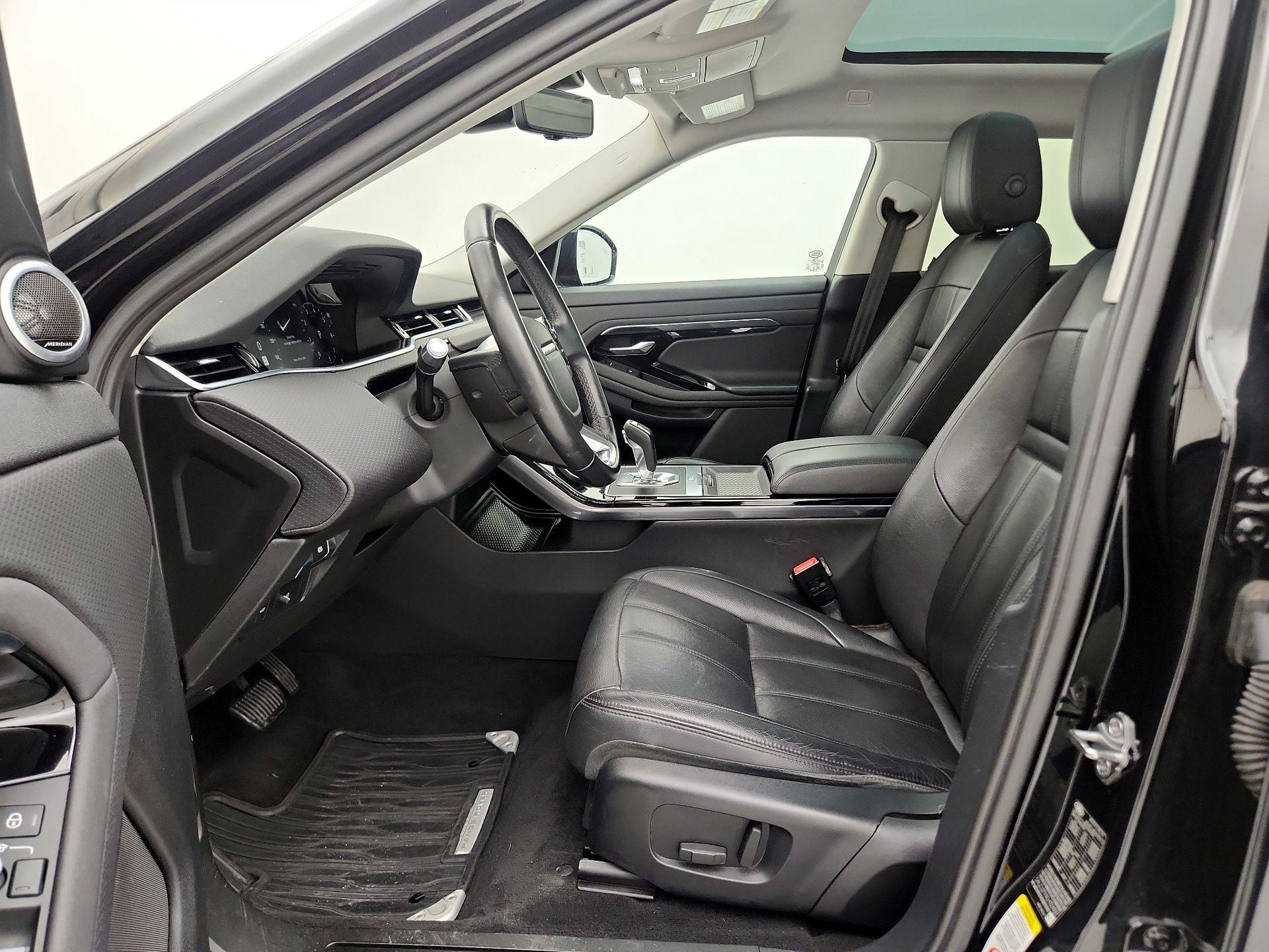 Thumbnail: 2020 Land Rover Range Rover Evoque - 11