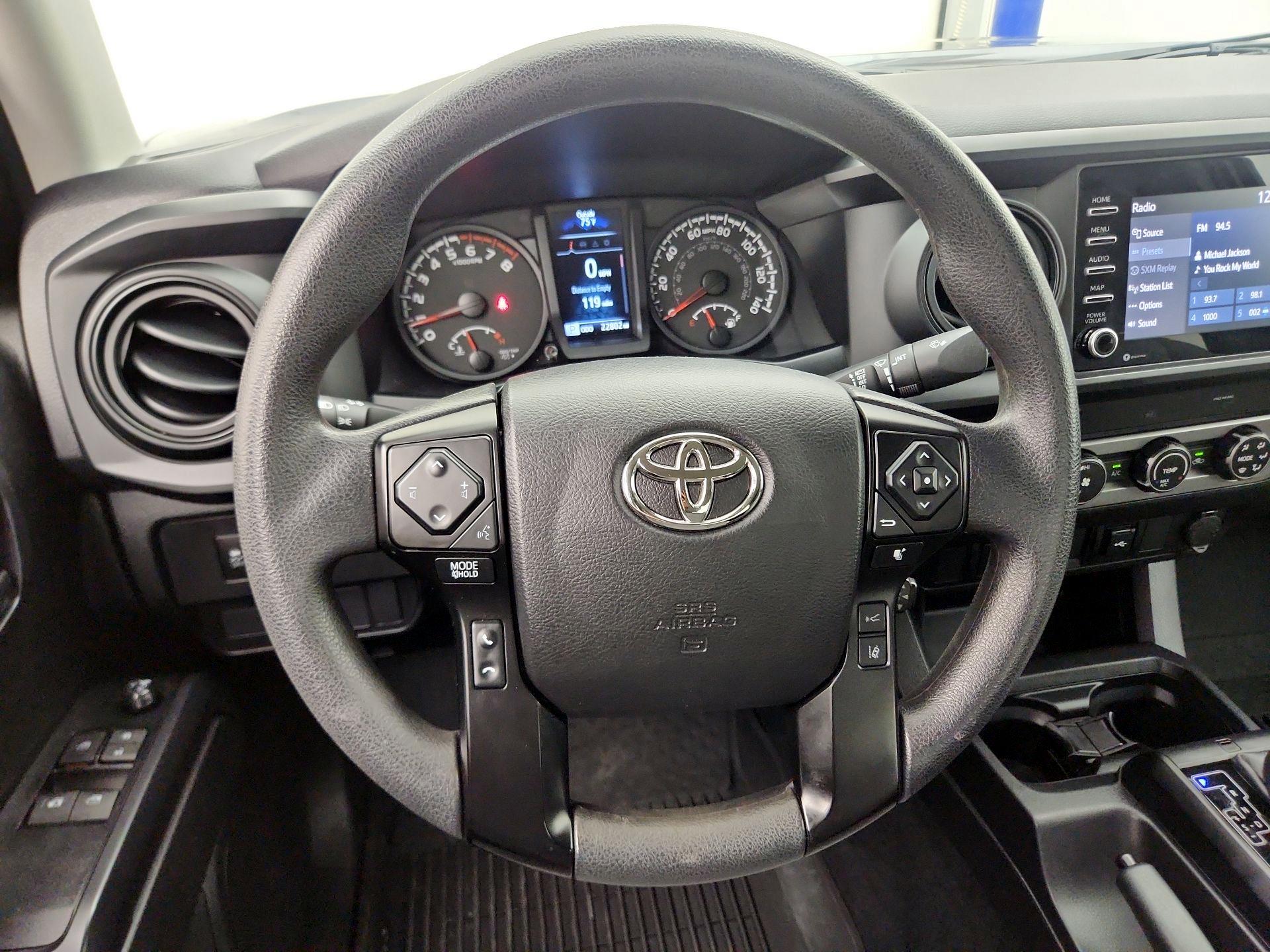 Thumbnail: 2022 Toyota Tacoma - 10