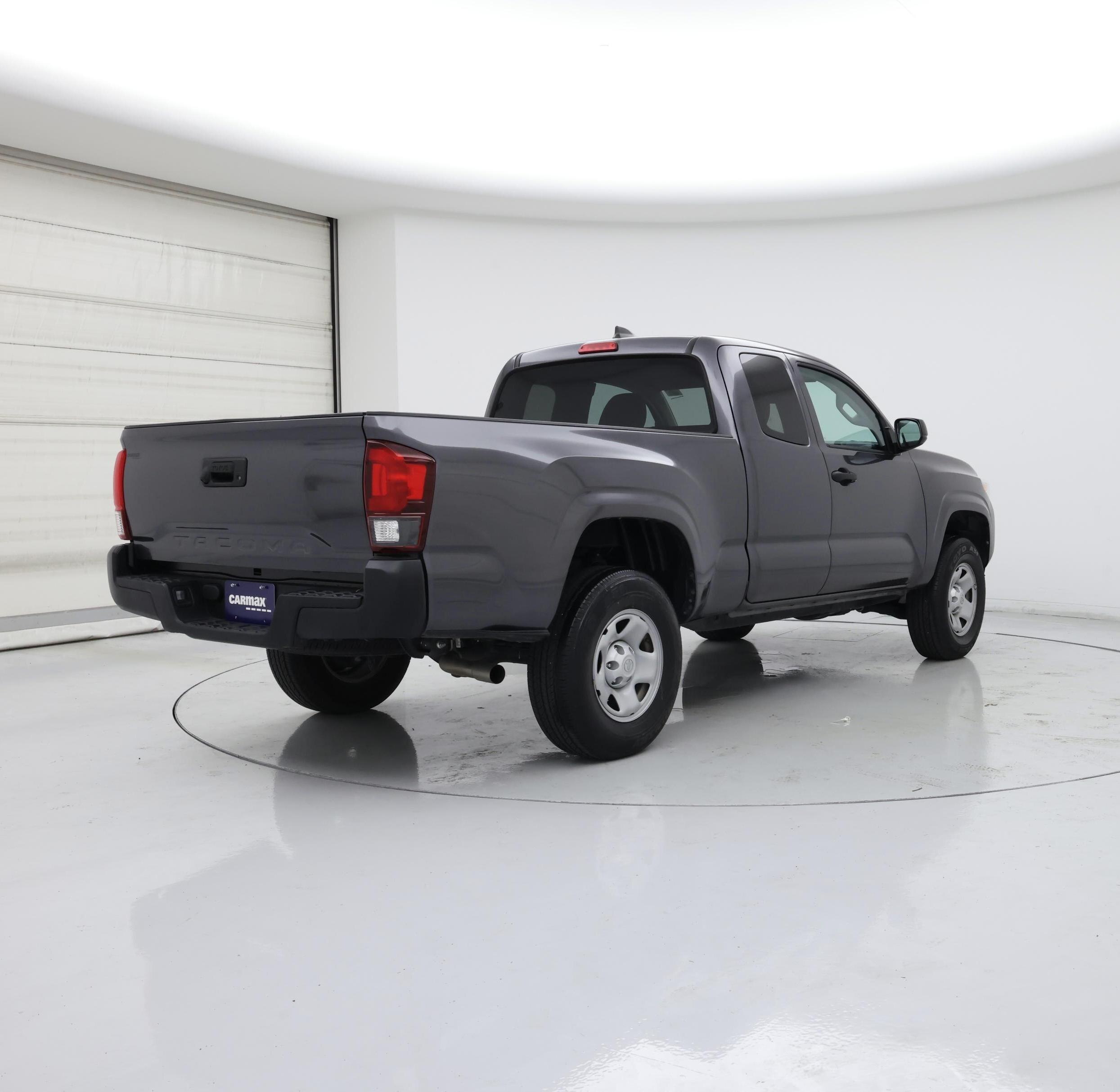 Thumbnail: 2022 Toyota Tacoma - 8