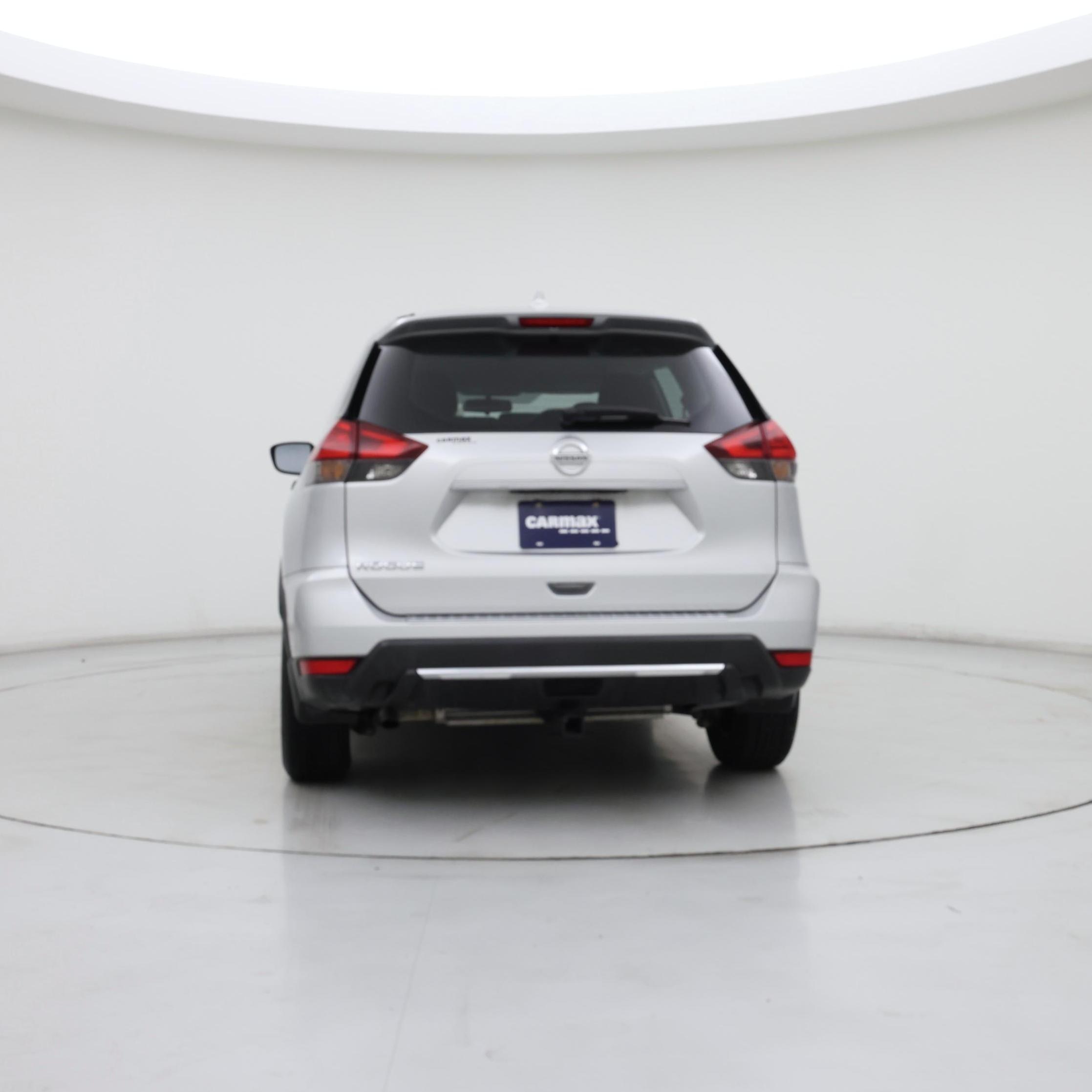 Thumbnail: 2017 Nissan Rogue - 6