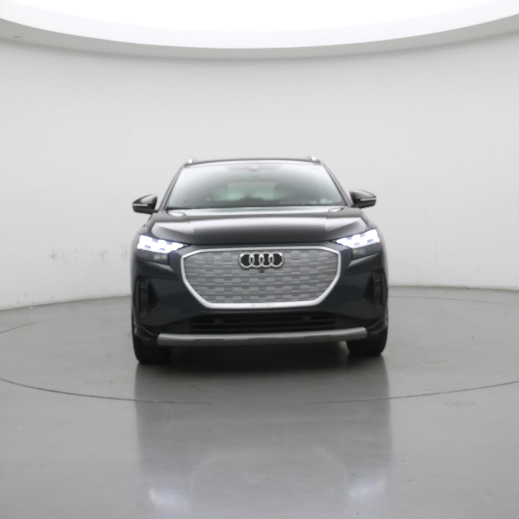 Thumbnail: 2022 Audi Q4 e-tron - 5
