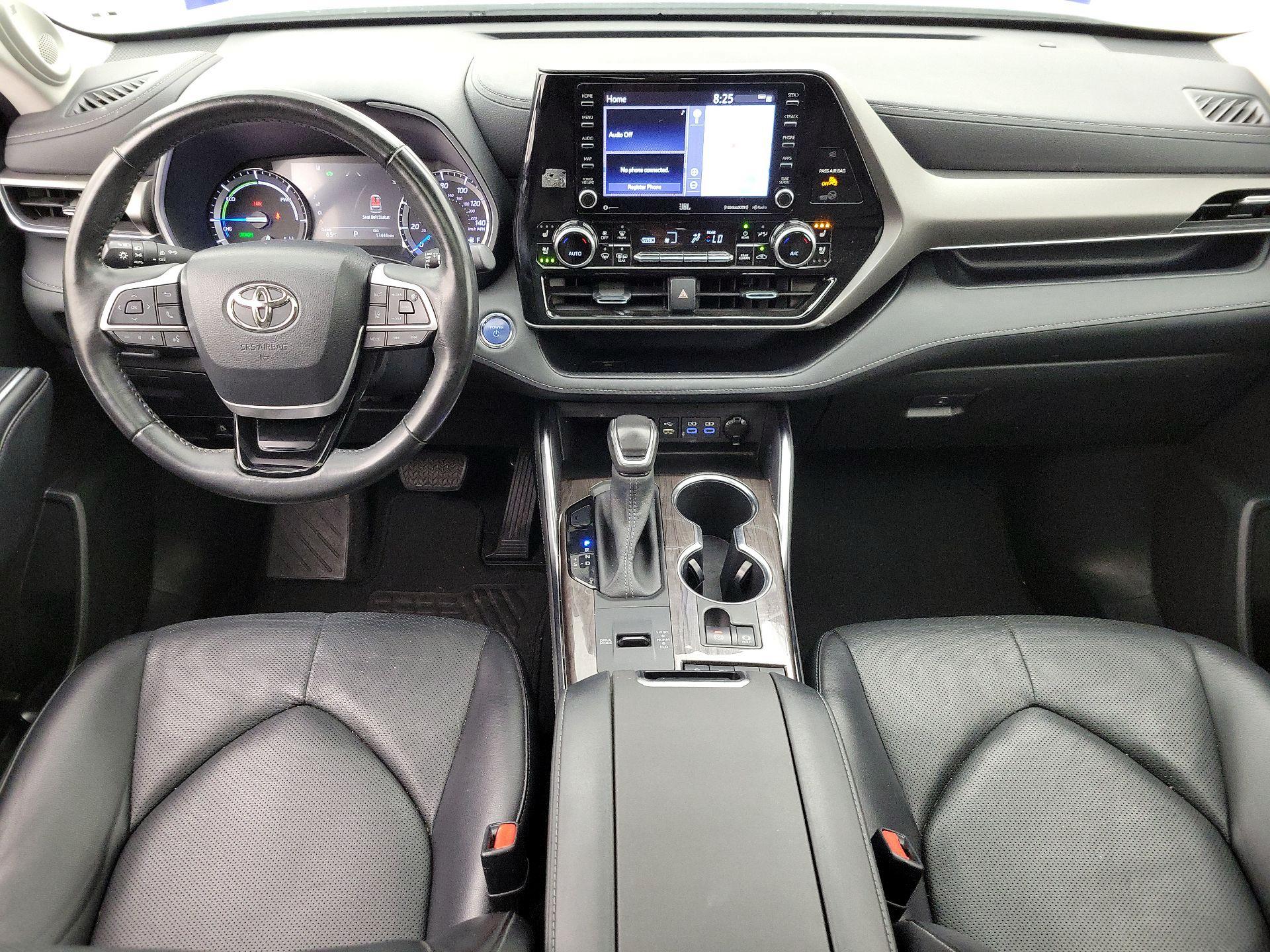 Thumbnail: 2022 Toyota Highlander - 9