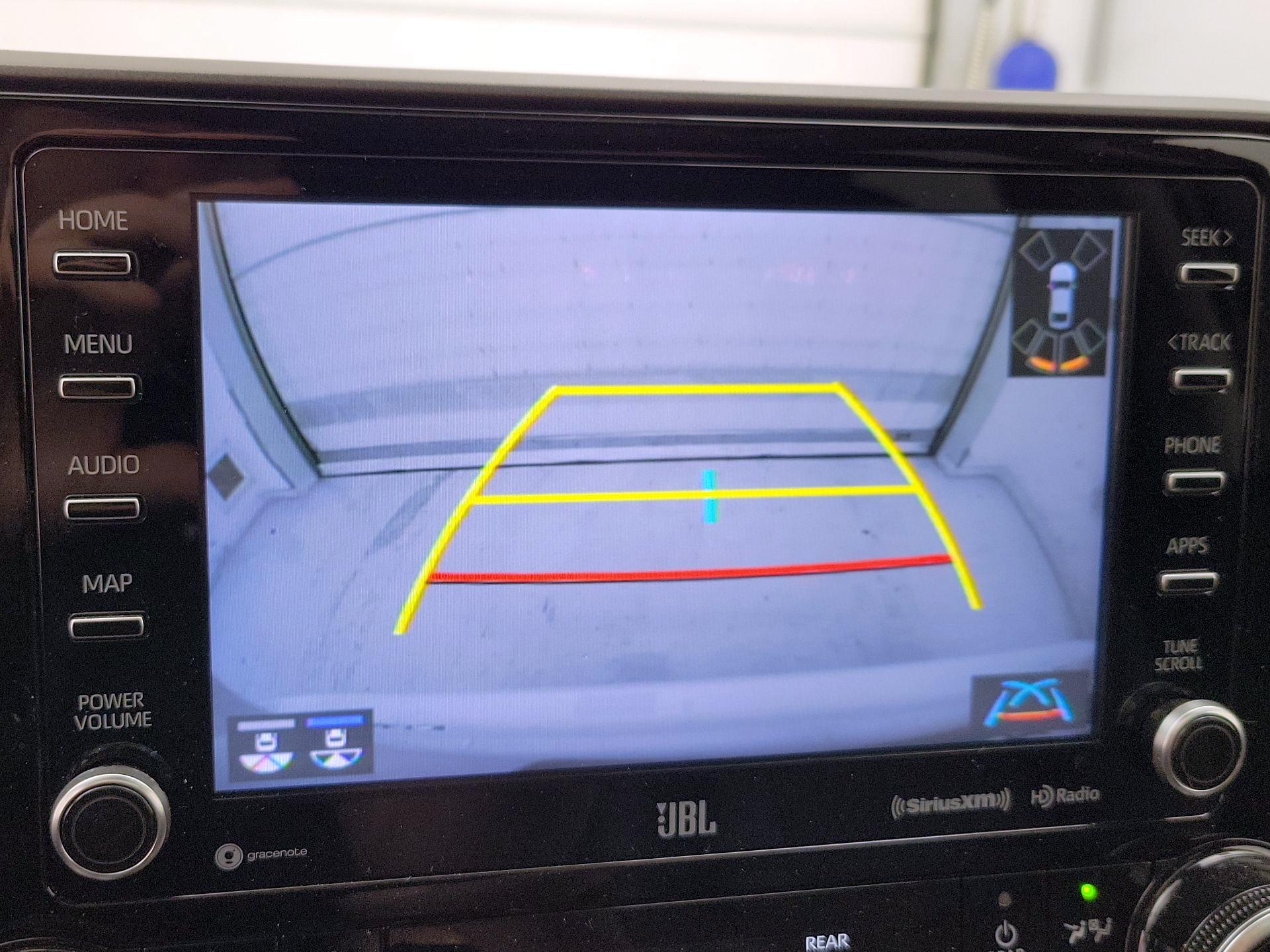 Thumbnail: 2022 Toyota Highlander - 14