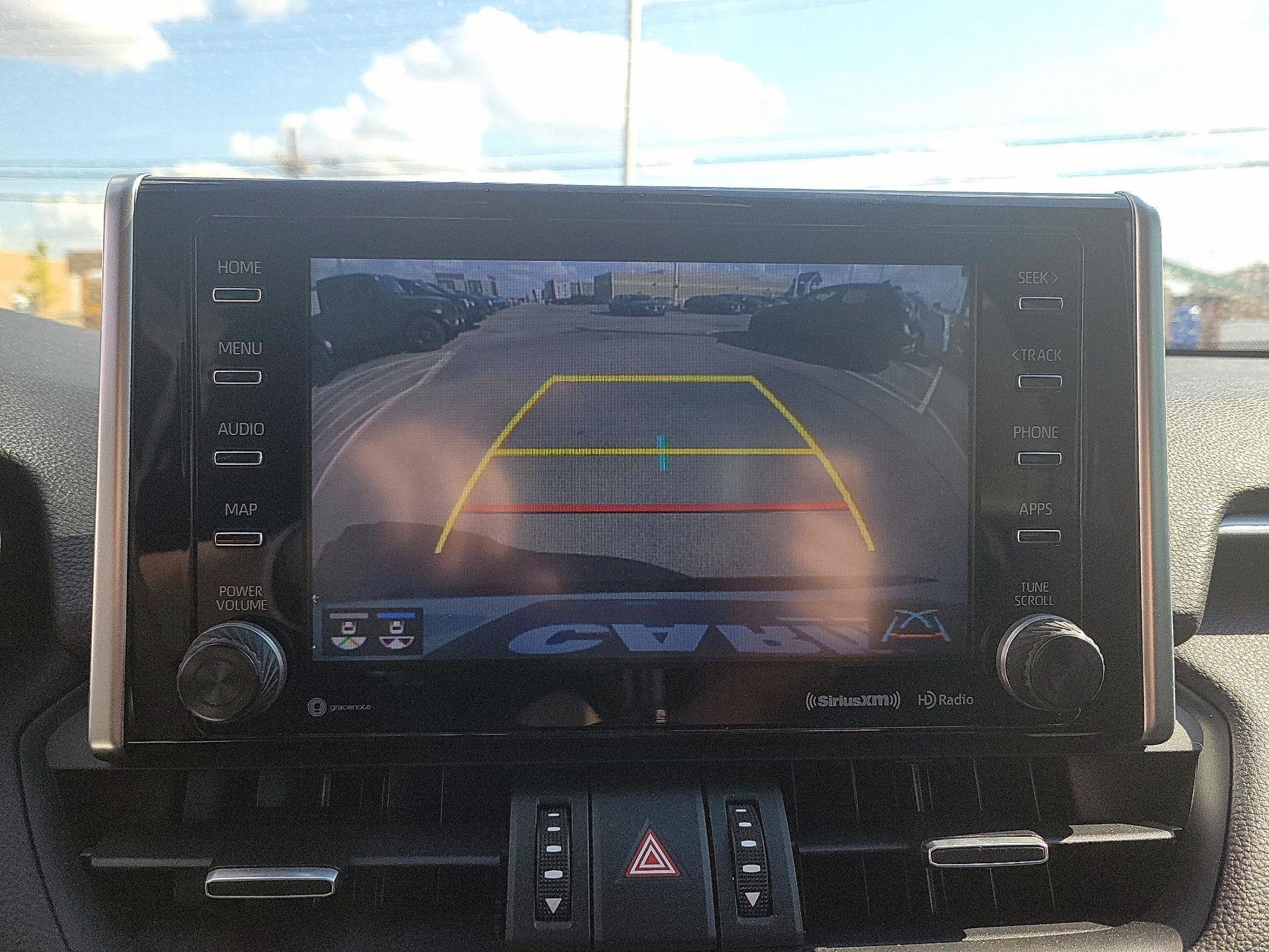 Thumbnail: 2021 Toyota RAV4 - 11