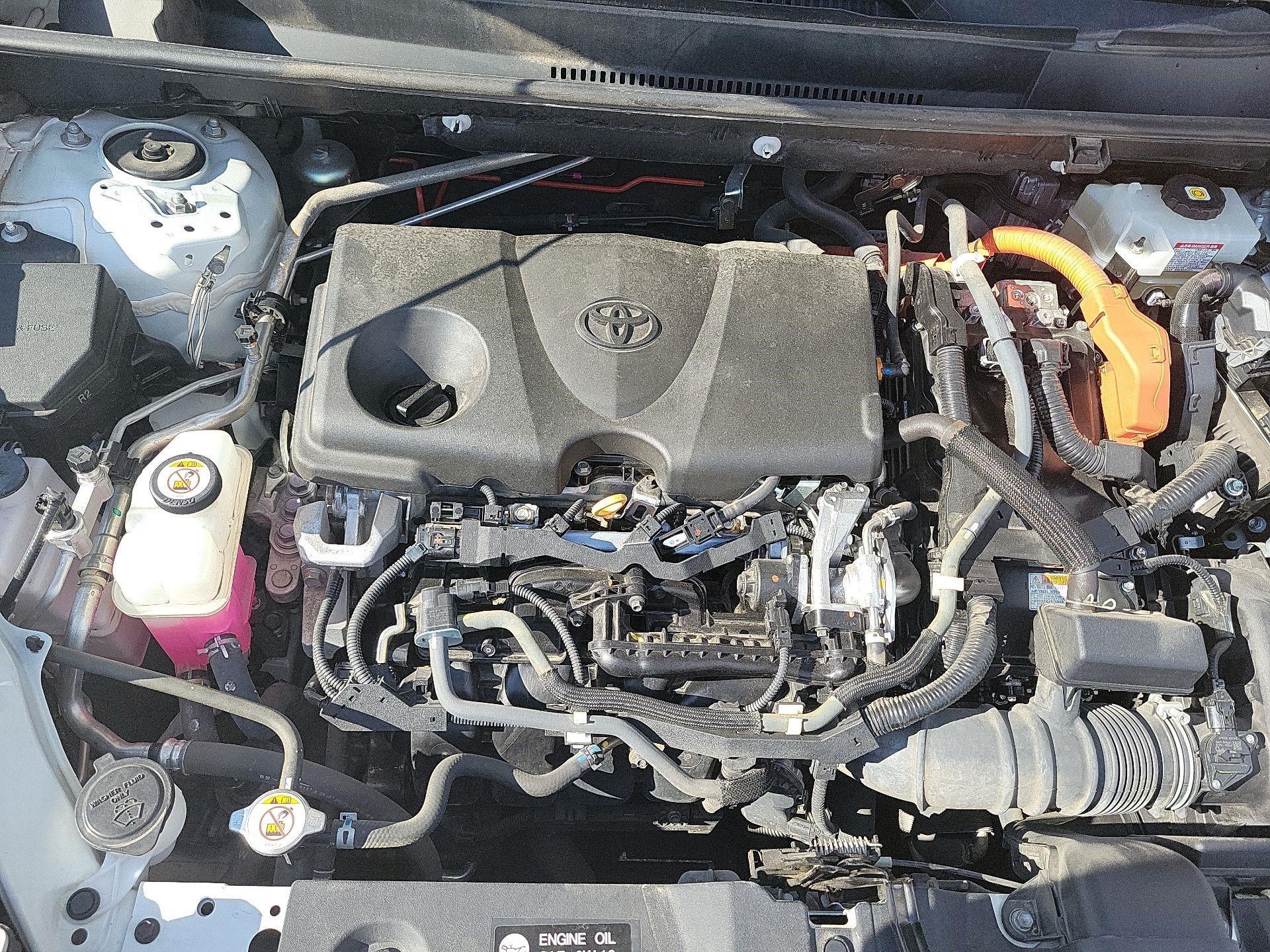 Thumbnail: 2021 Toyota RAV4 - 19