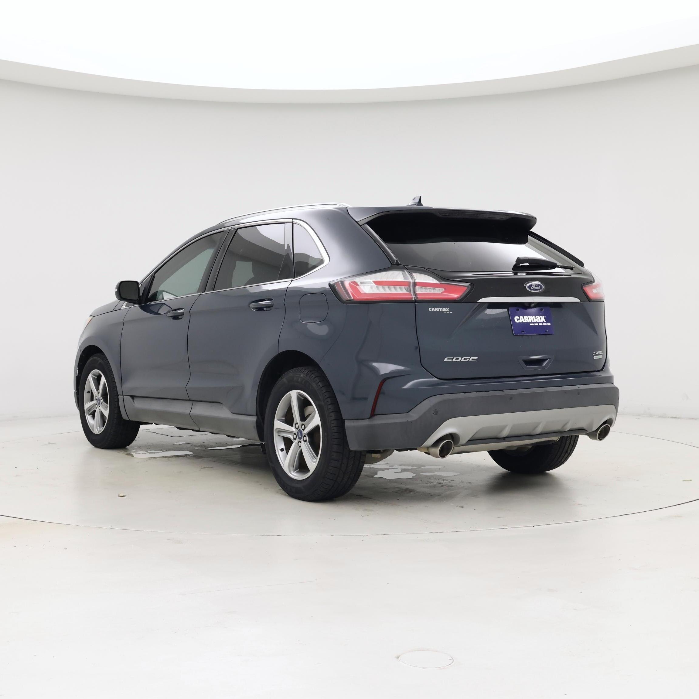 Thumbnail: 2019 Ford Edge - 2