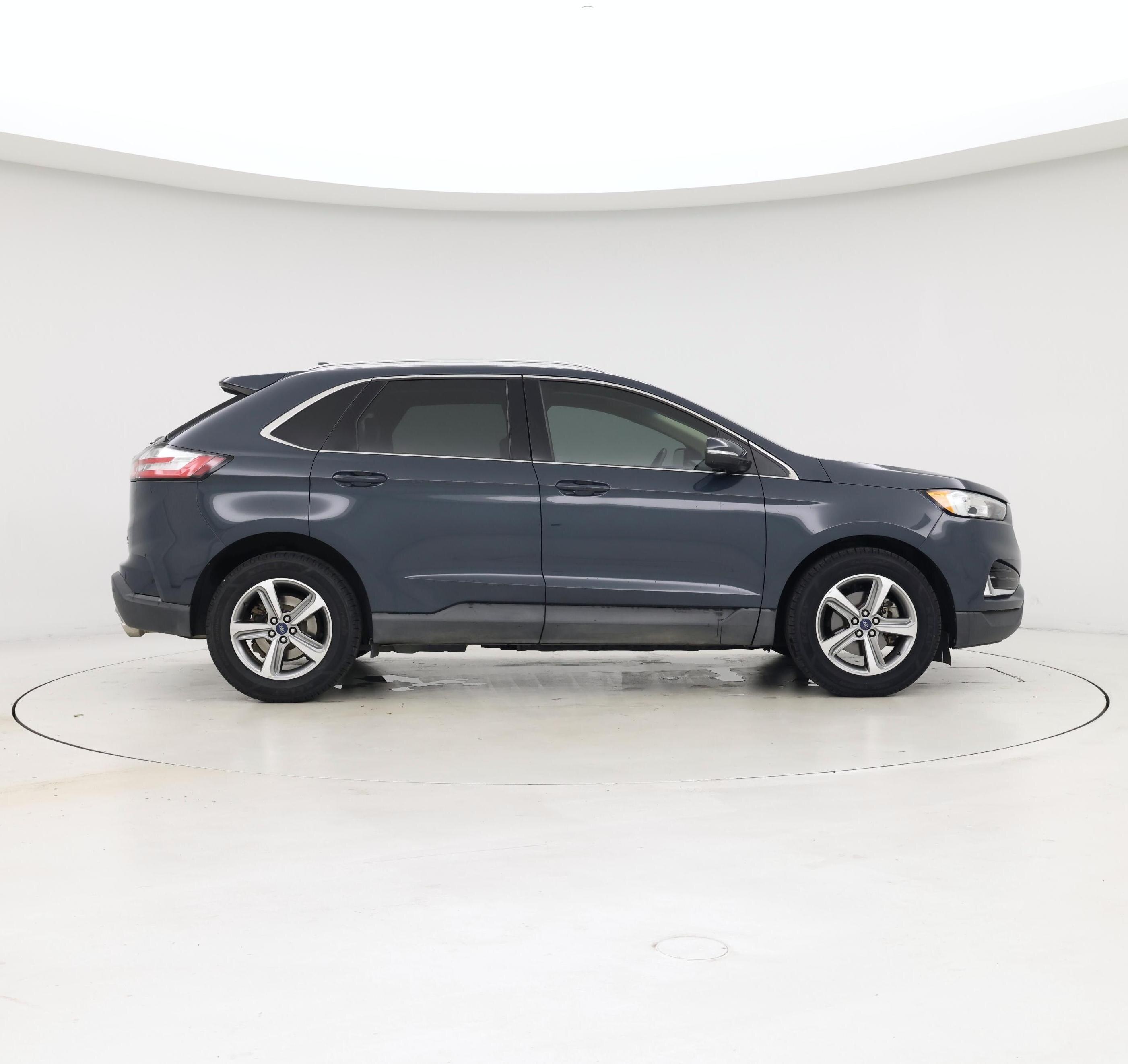 Thumbnail: 2019 Ford Edge - 7
