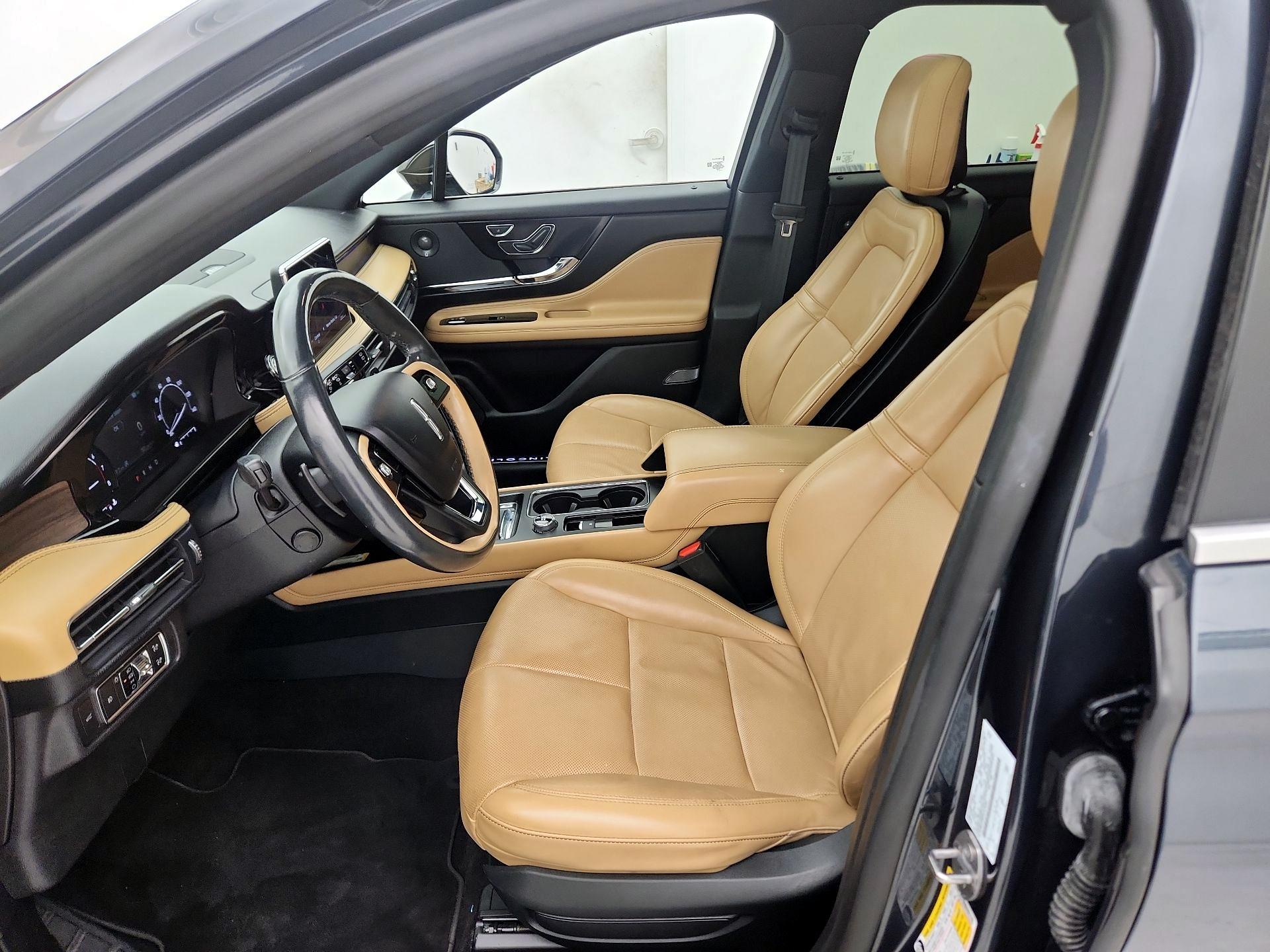 Thumbnail: 2020 Lincoln Corsair - 11