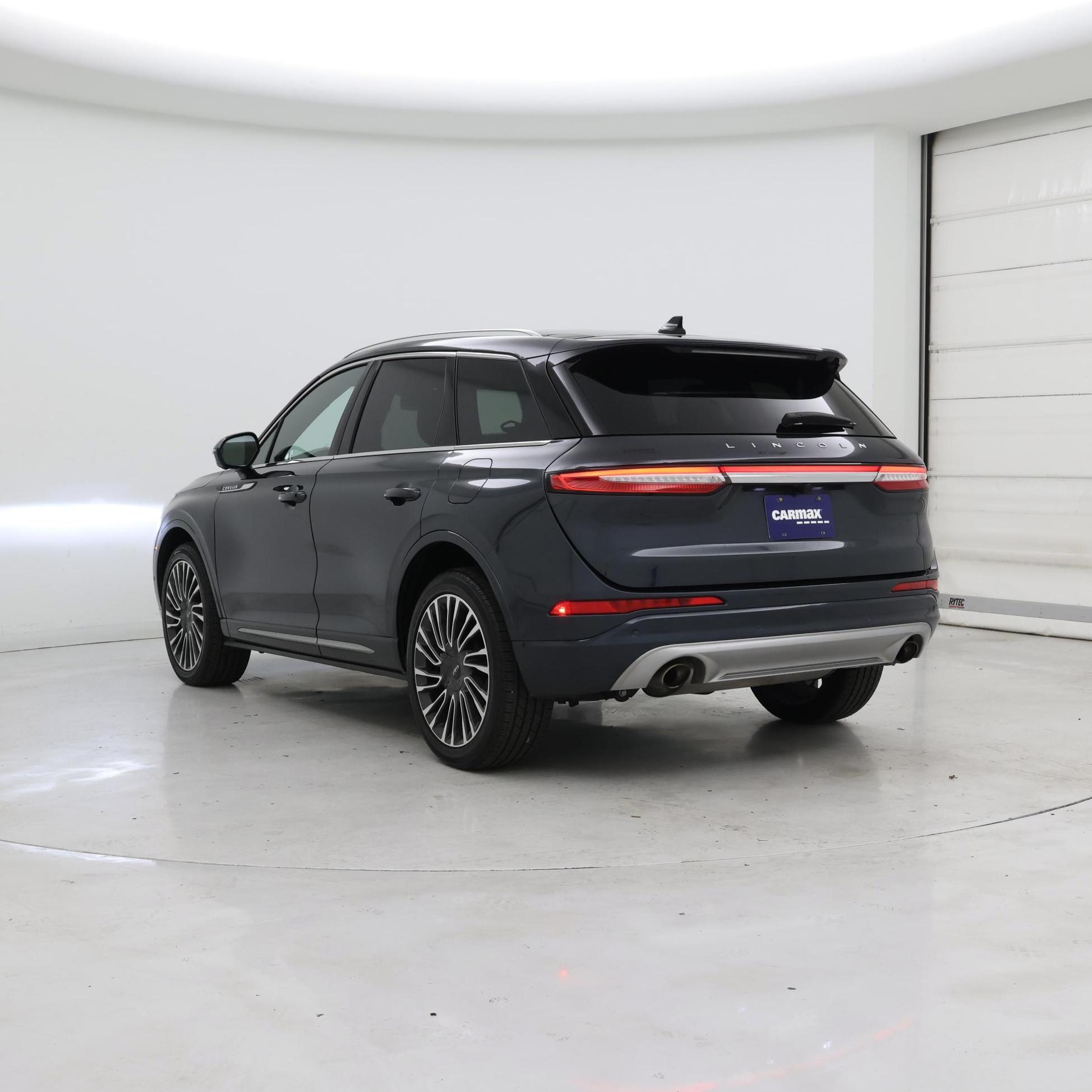 Thumbnail: 2020 Lincoln Corsair - 2