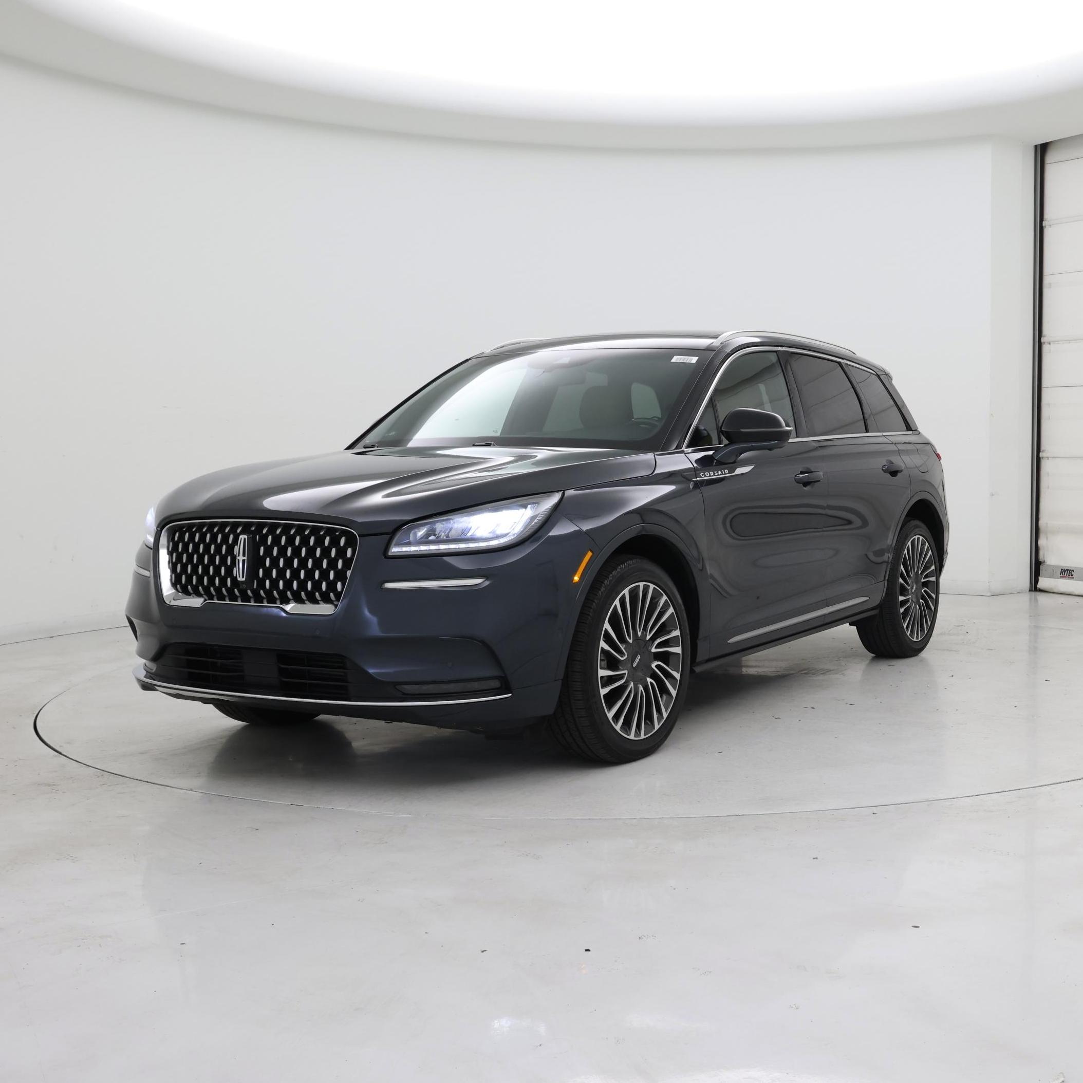 Thumbnail: 2020 Lincoln Corsair - 4