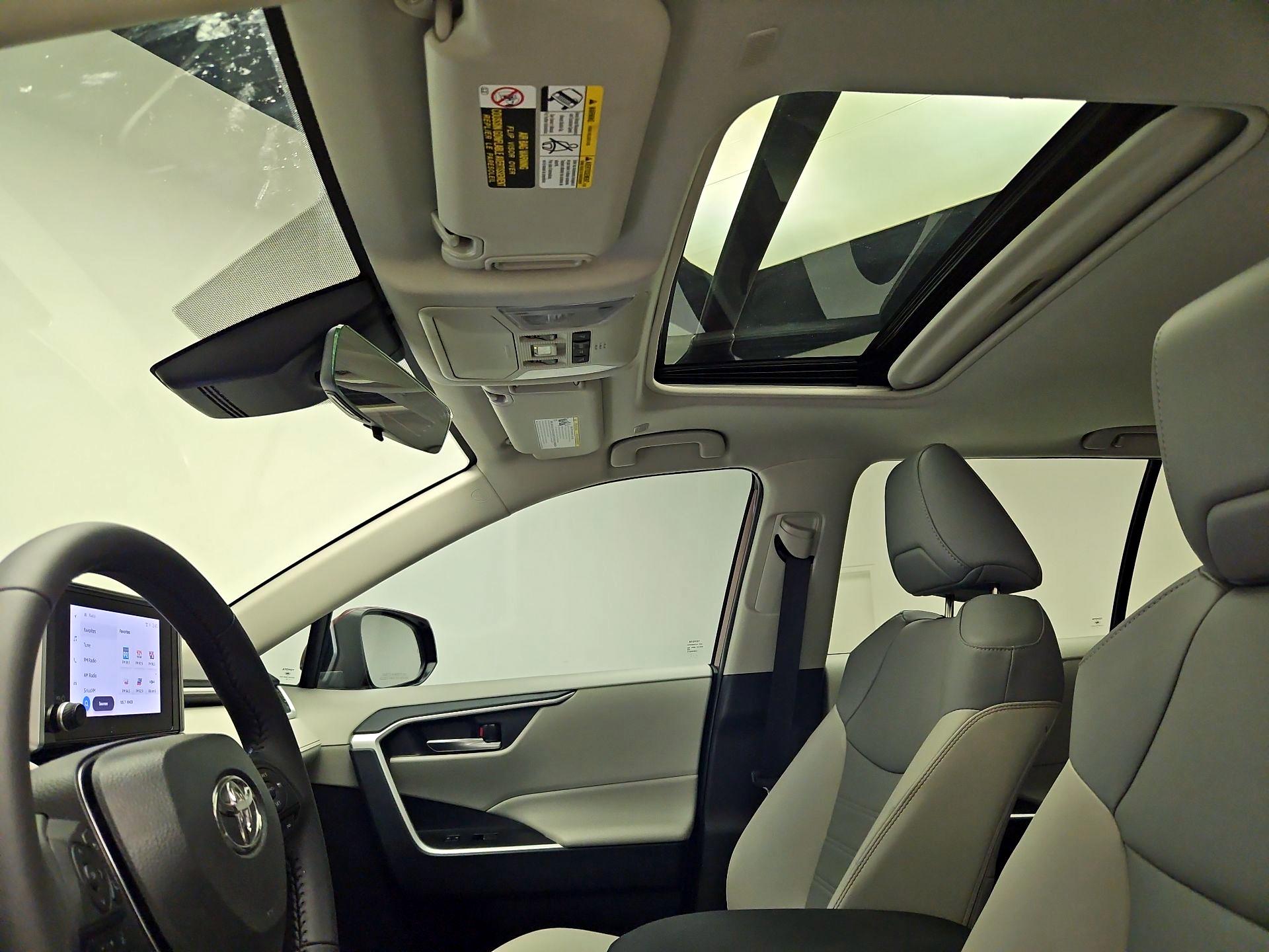 Thumbnail: 2024 Toyota RAV4 - 19