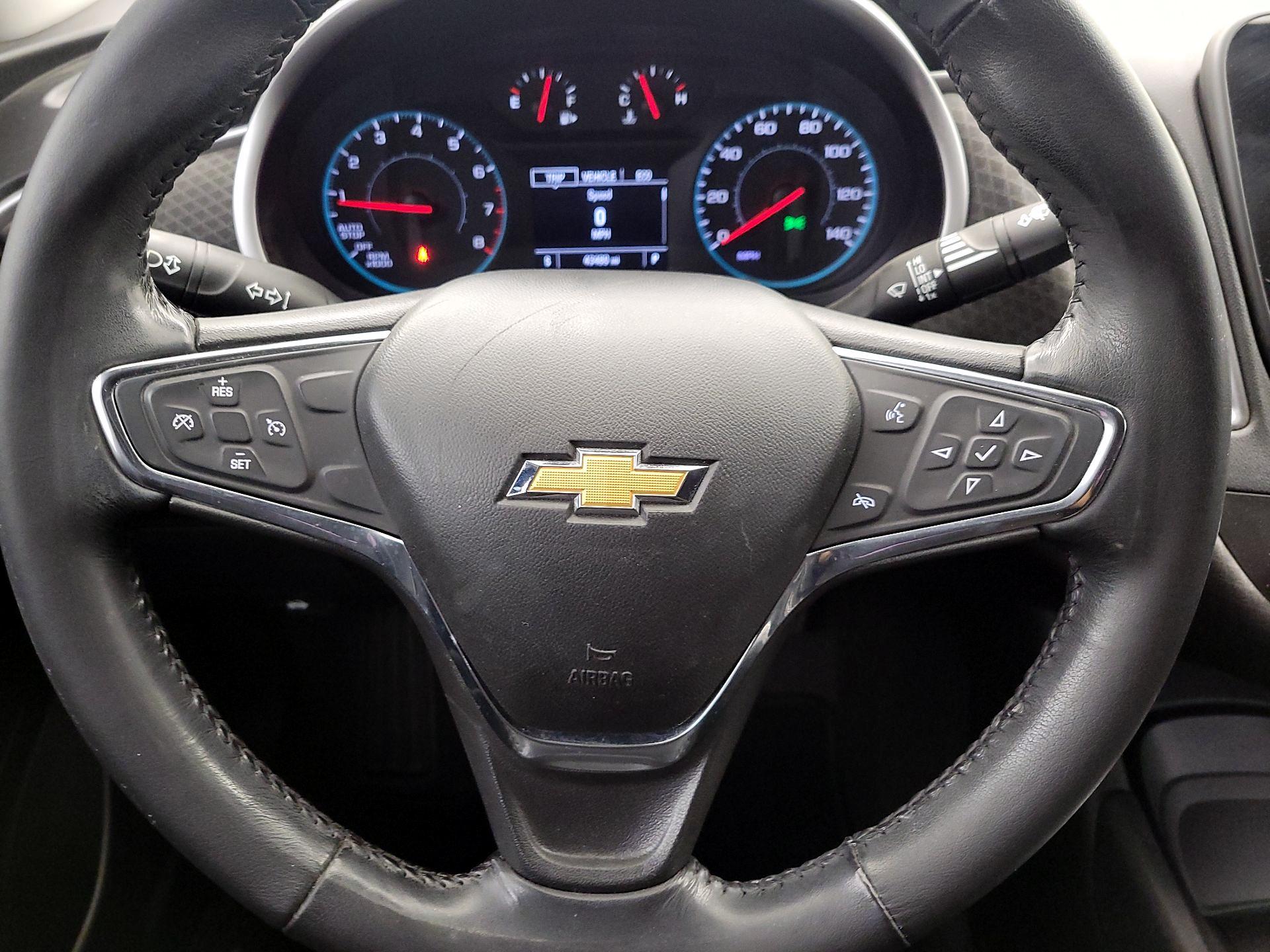 Thumbnail: 2020 Chevrolet Malibu - 10