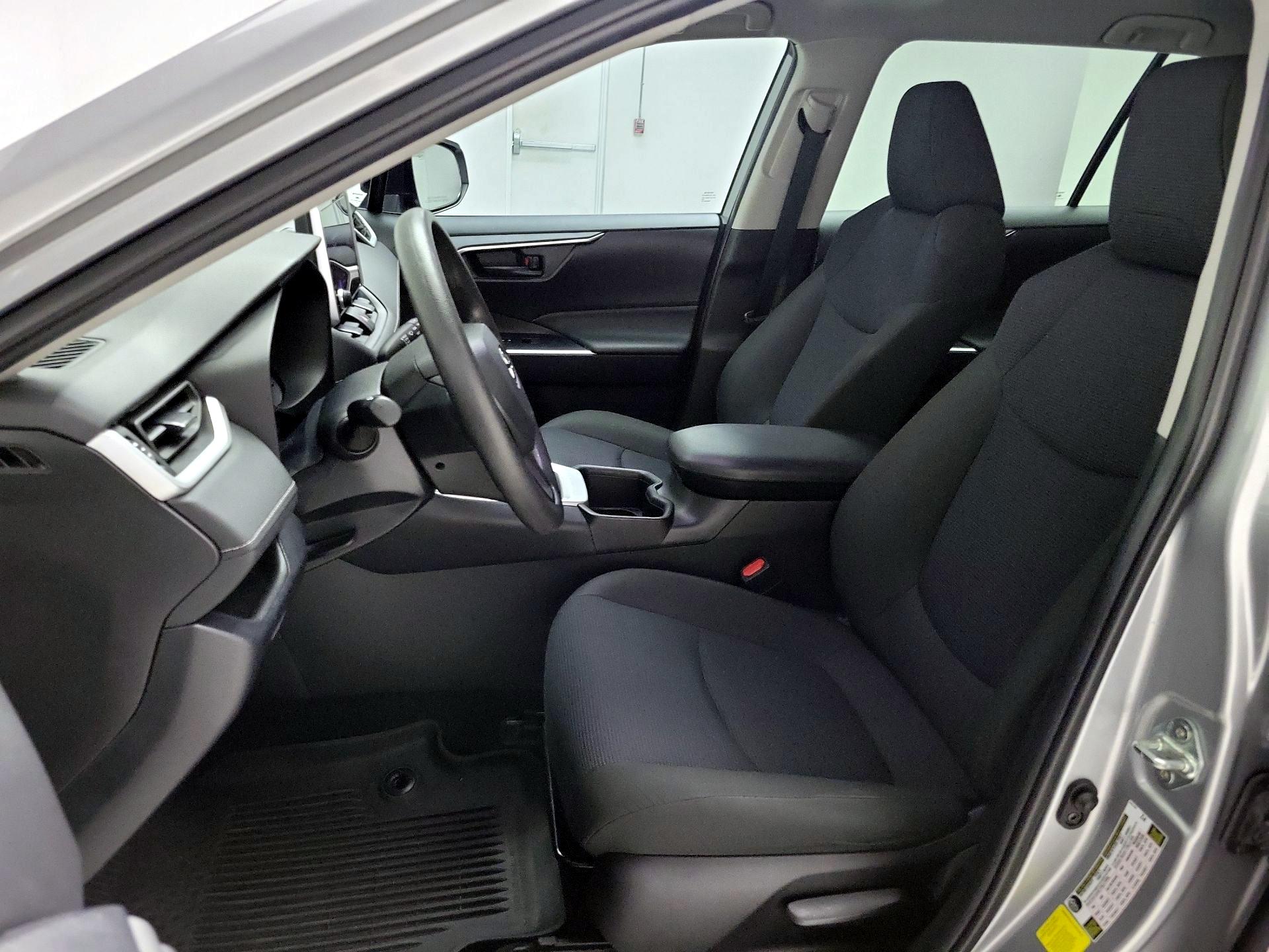 Thumbnail: 2023 Toyota RAV4 - 11