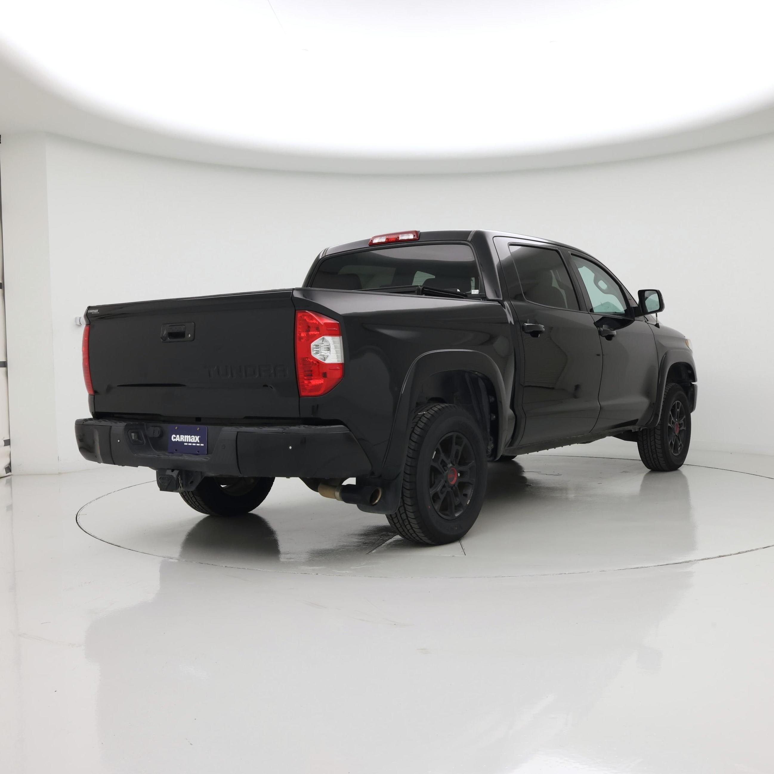 Thumbnail: 2017 Toyota Tundra - 8