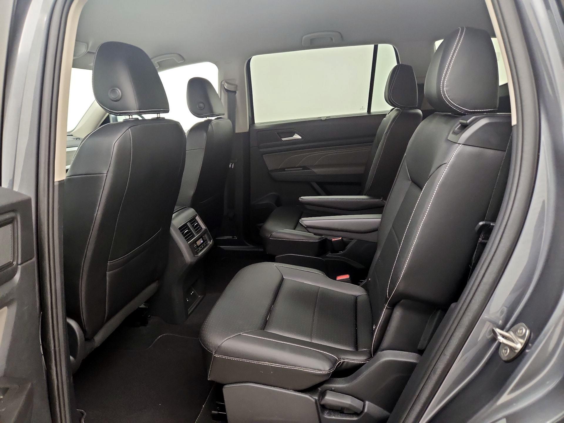 Thumbnail: 2023 Volkswagen Atlas - 19