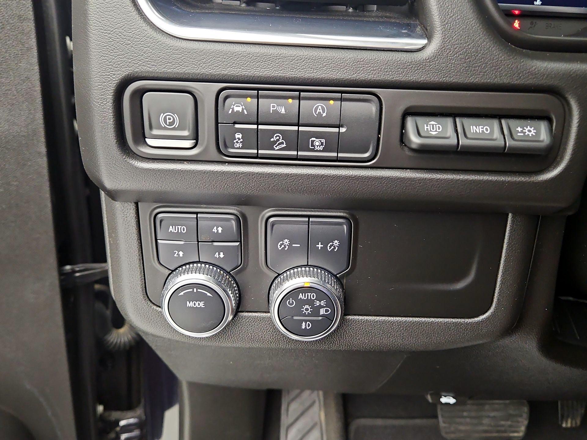 Thumbnail: 2023 GMC Yukon - 13