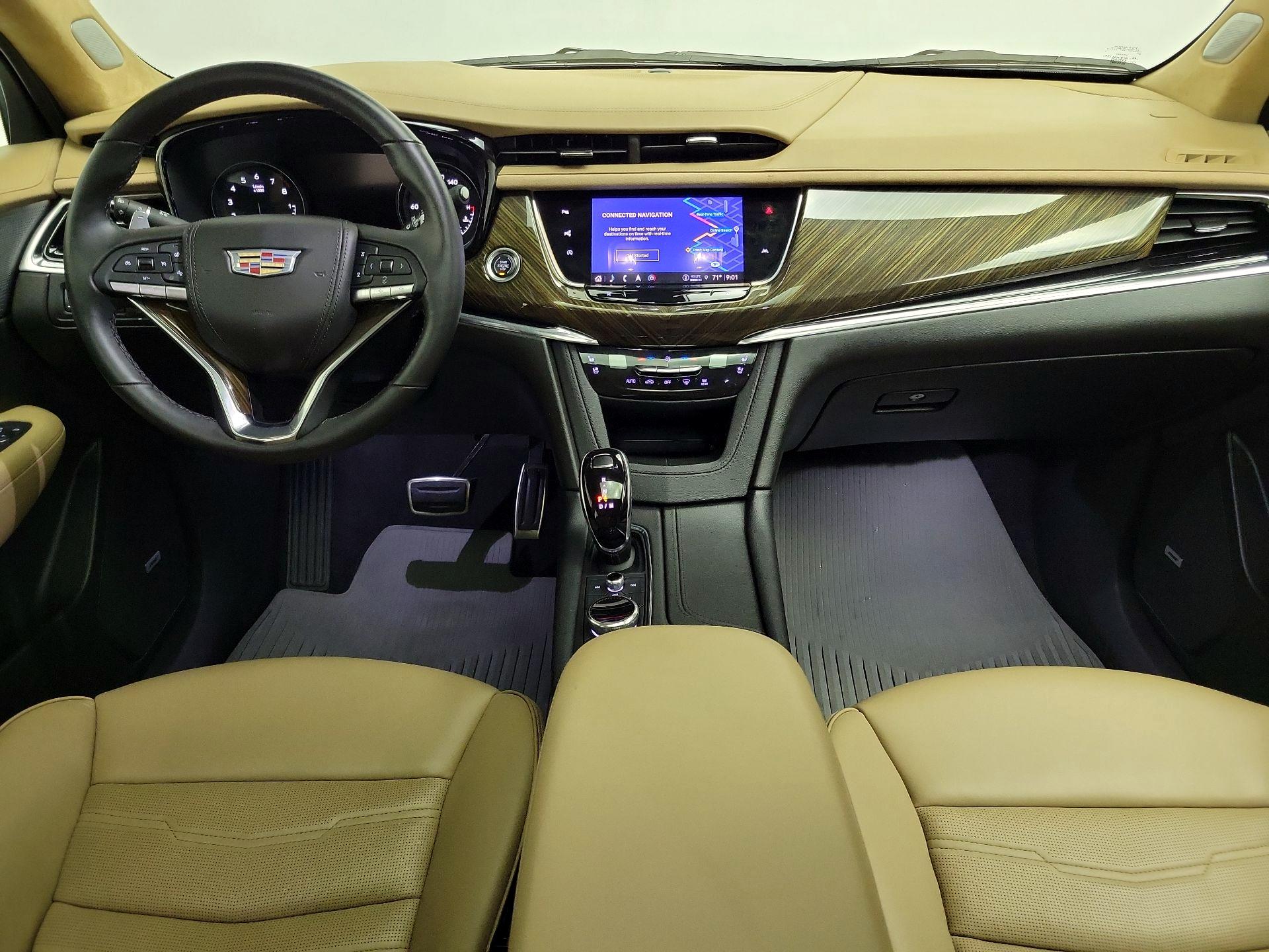 Thumbnail: 2022 Cadillac XT6 - 9