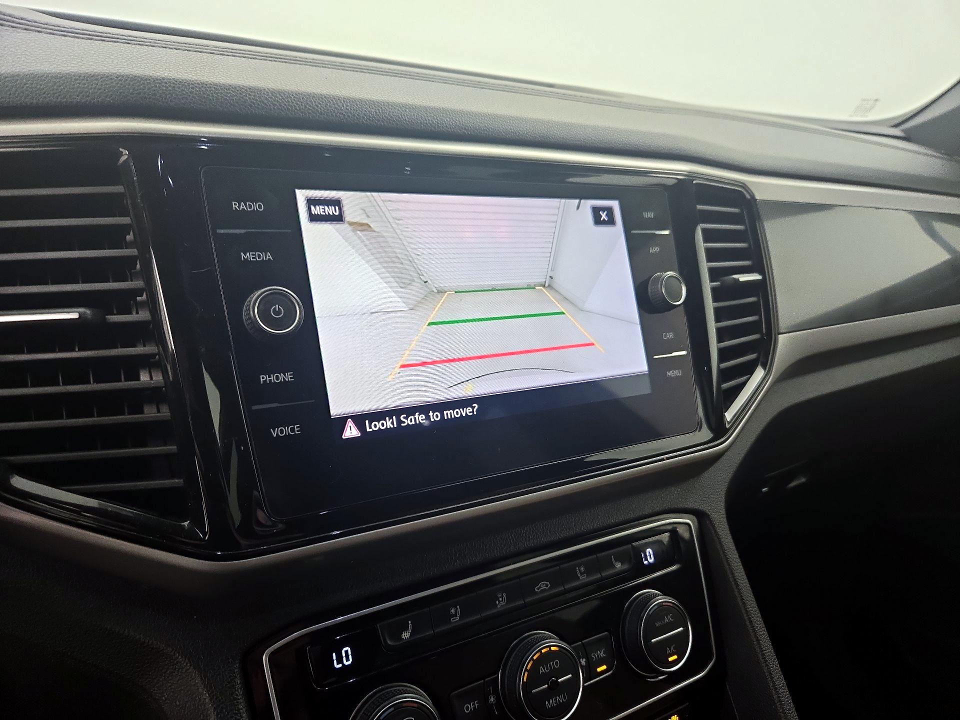 Thumbnail: 2020 Volkswagen Atlas - 15