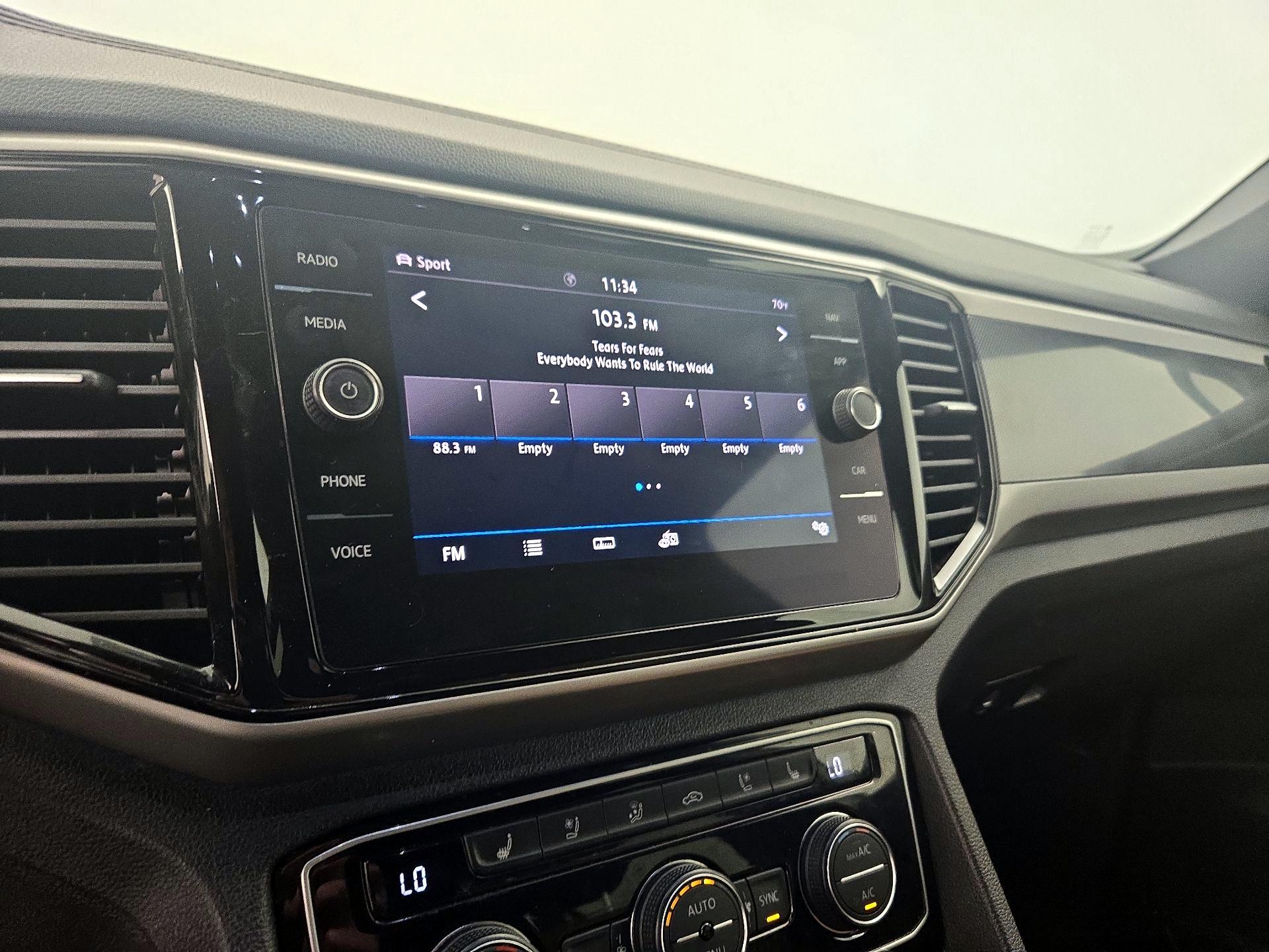 Thumbnail: 2020 Volkswagen Atlas - 16