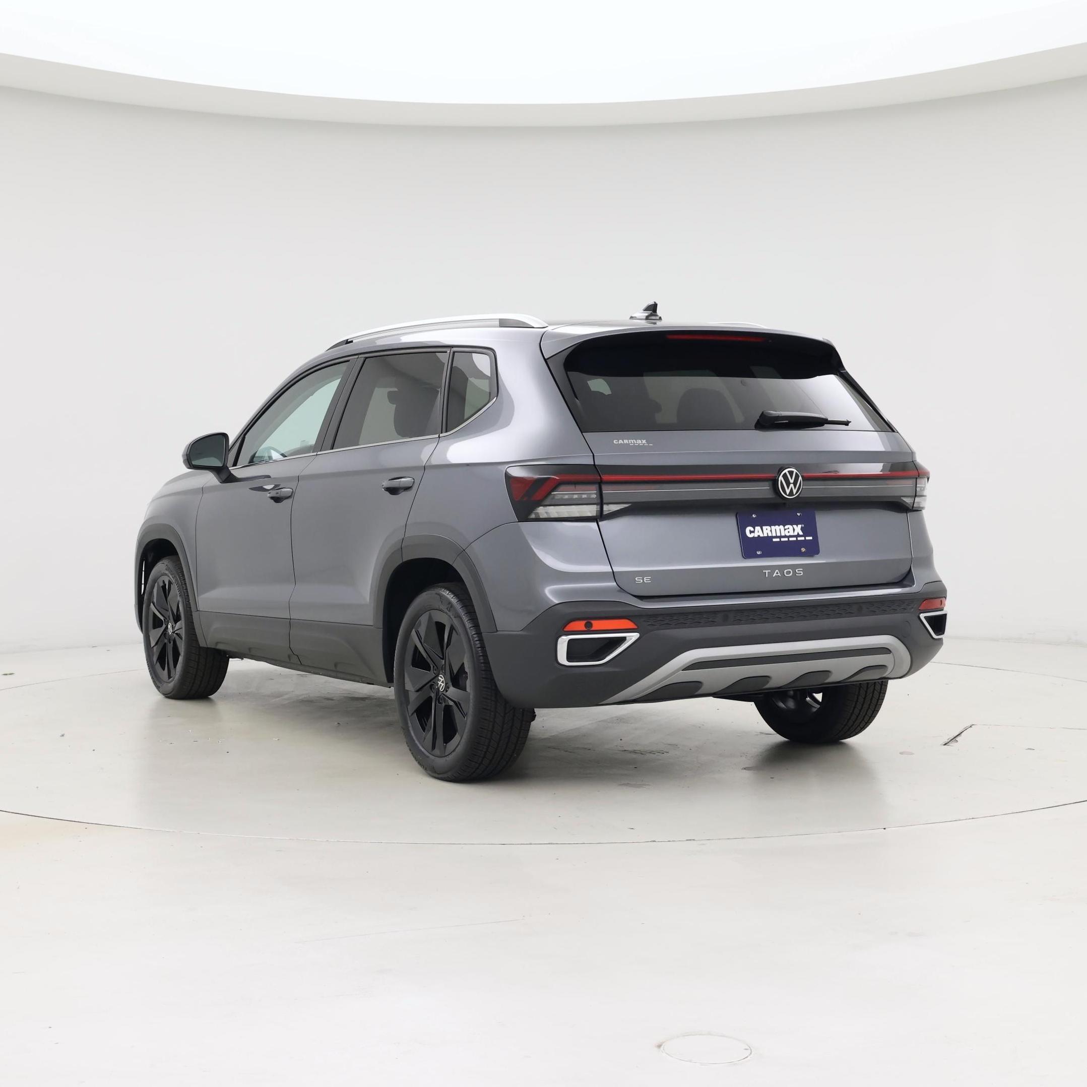 Thumbnail: 2025 Volkswagen Taos - 2