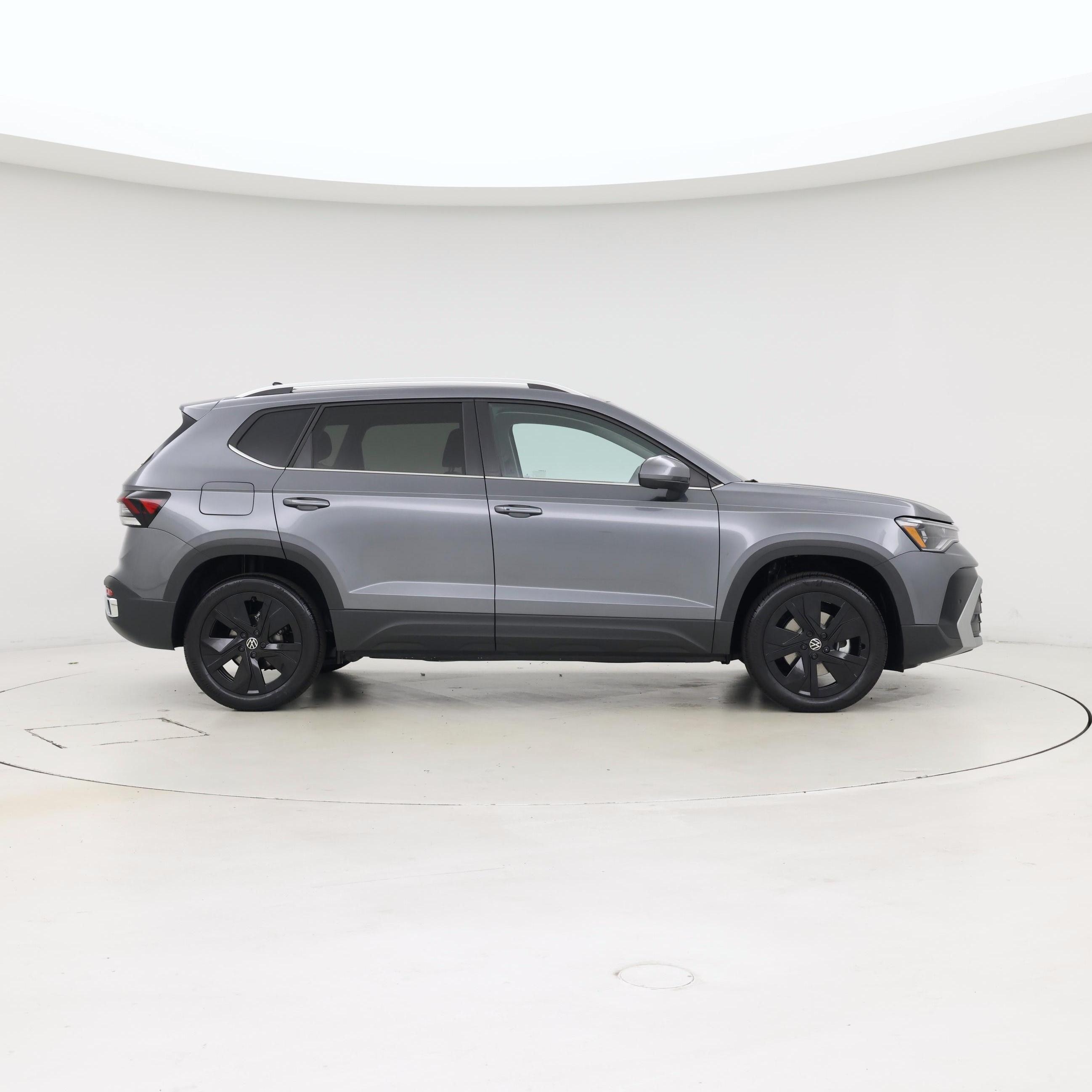 Thumbnail: 2025 Volkswagen Taos - 7
