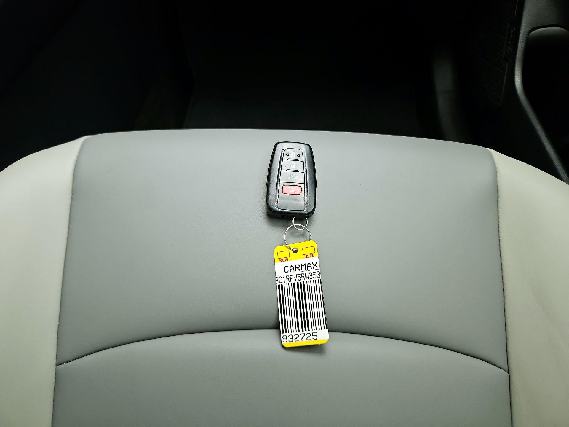 Thumbnail: 2024 Toyota RAV4 - 20