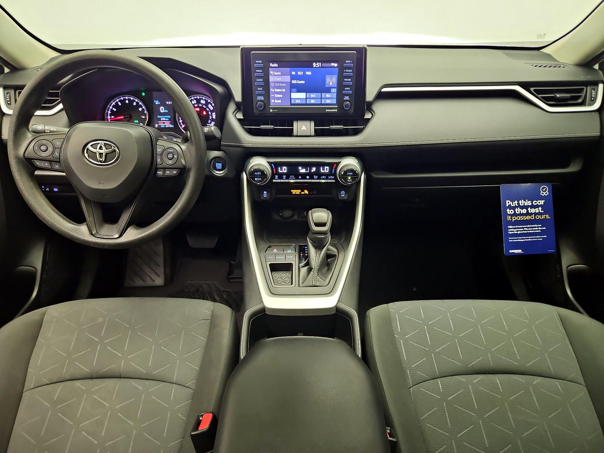 Thumbnail: 2022 Toyota RAV4 - 9