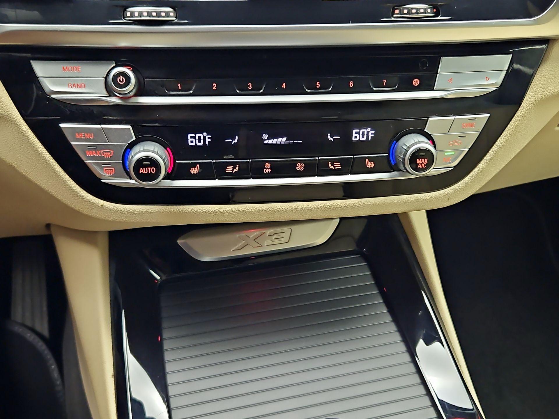 Thumbnail: 2021 BMW X3 - 17
