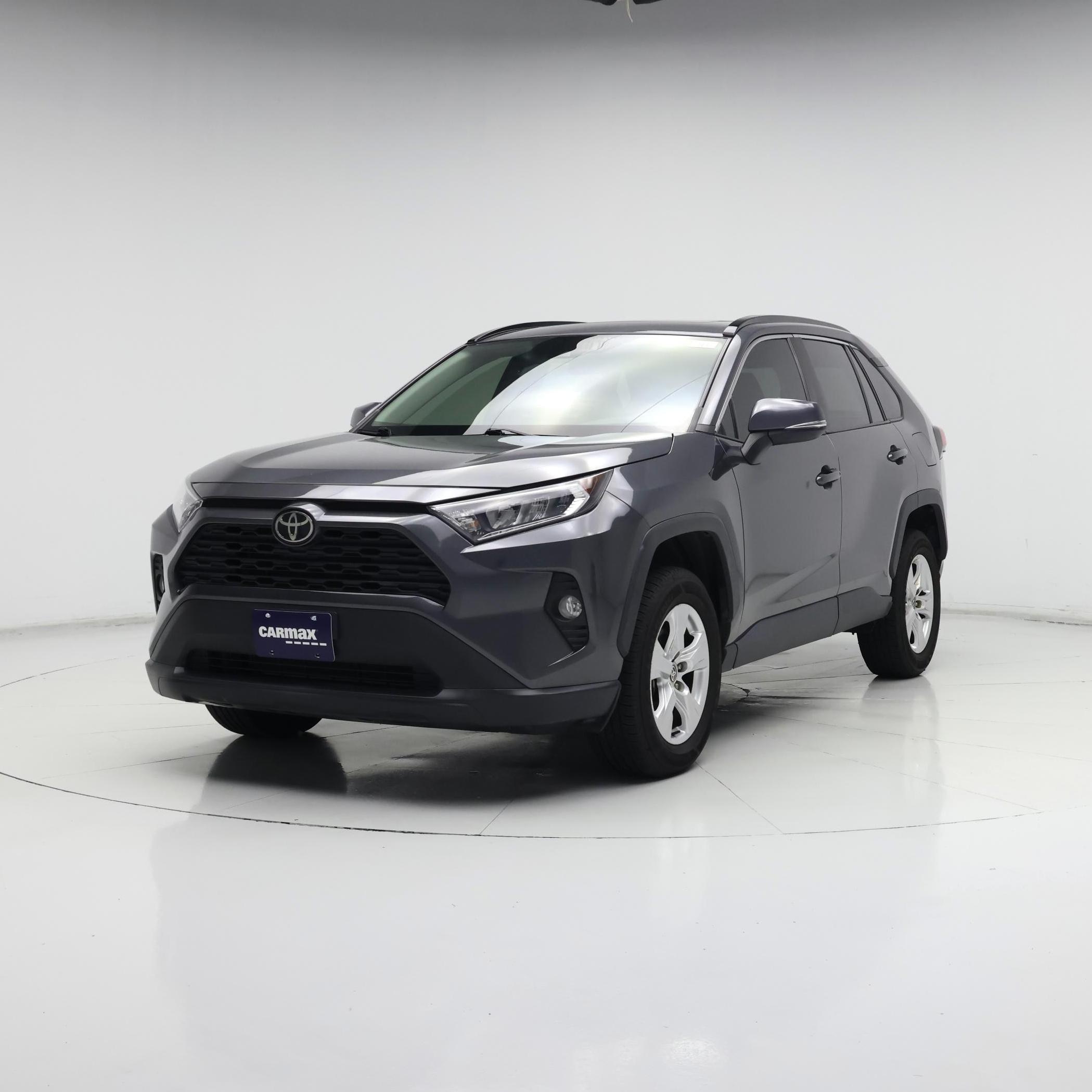 Thumbnail: 2021 Toyota RAV4 - 4