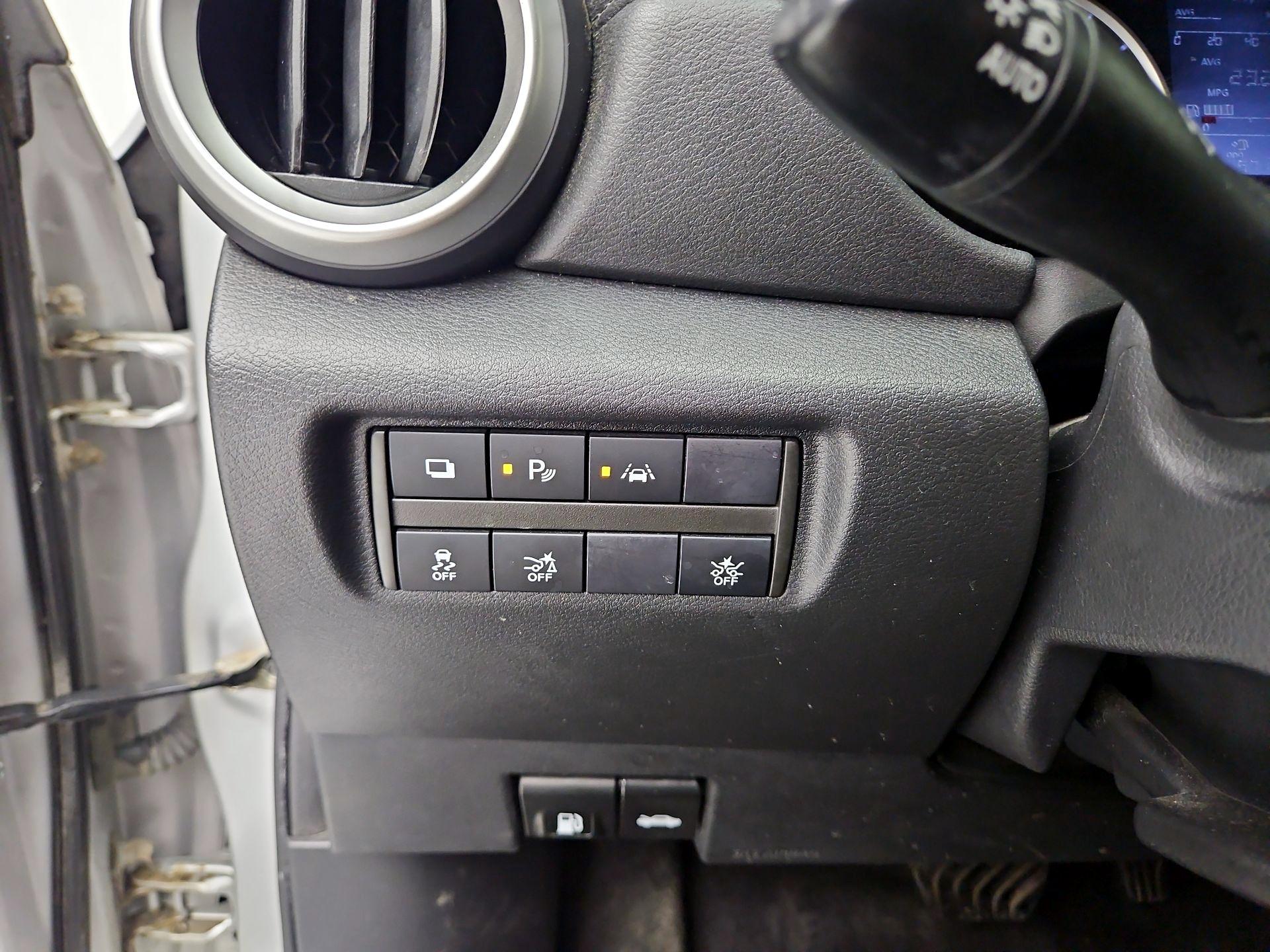 Thumbnail: 2020 Nissan Versa - 13