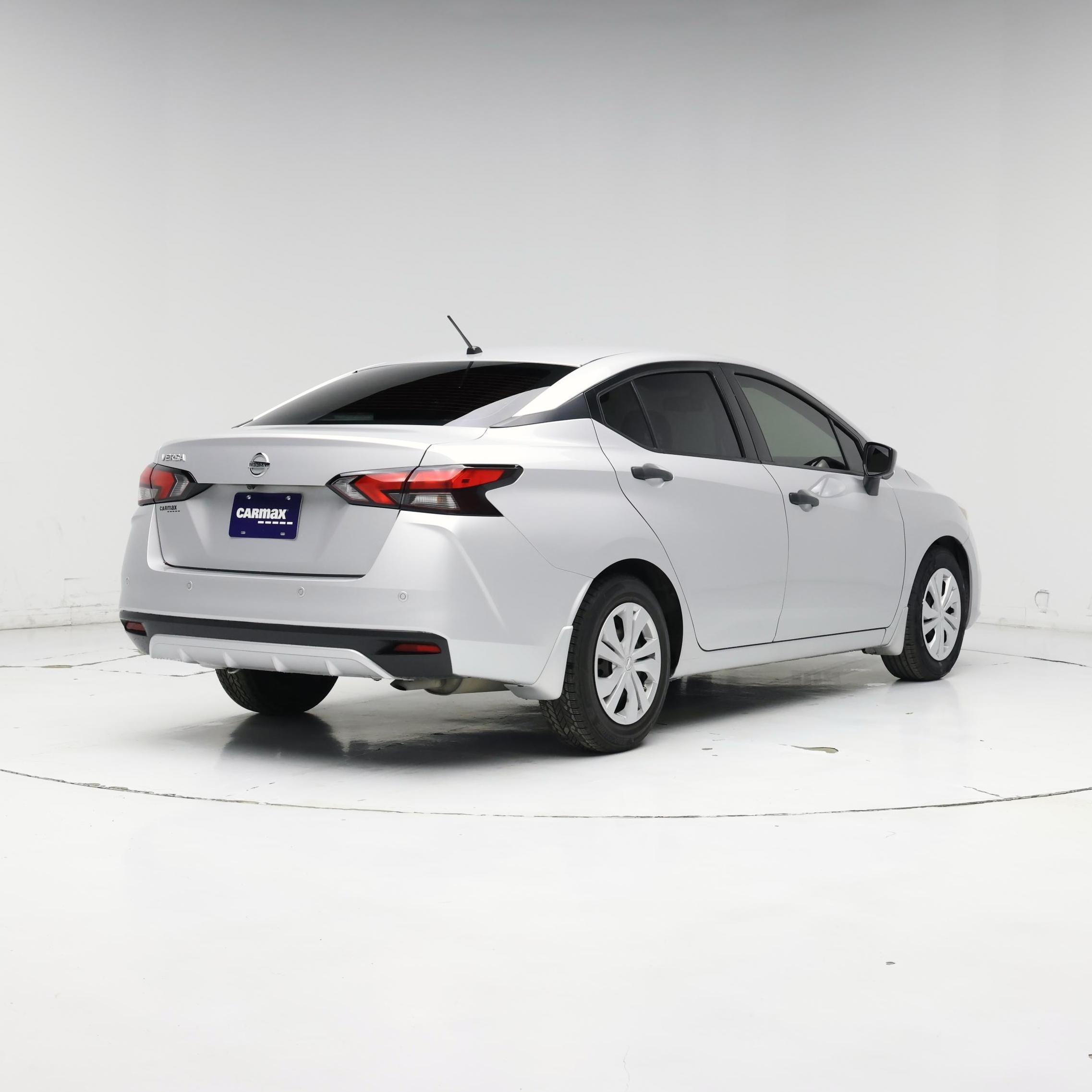 Thumbnail: 2020 Nissan Versa - 8