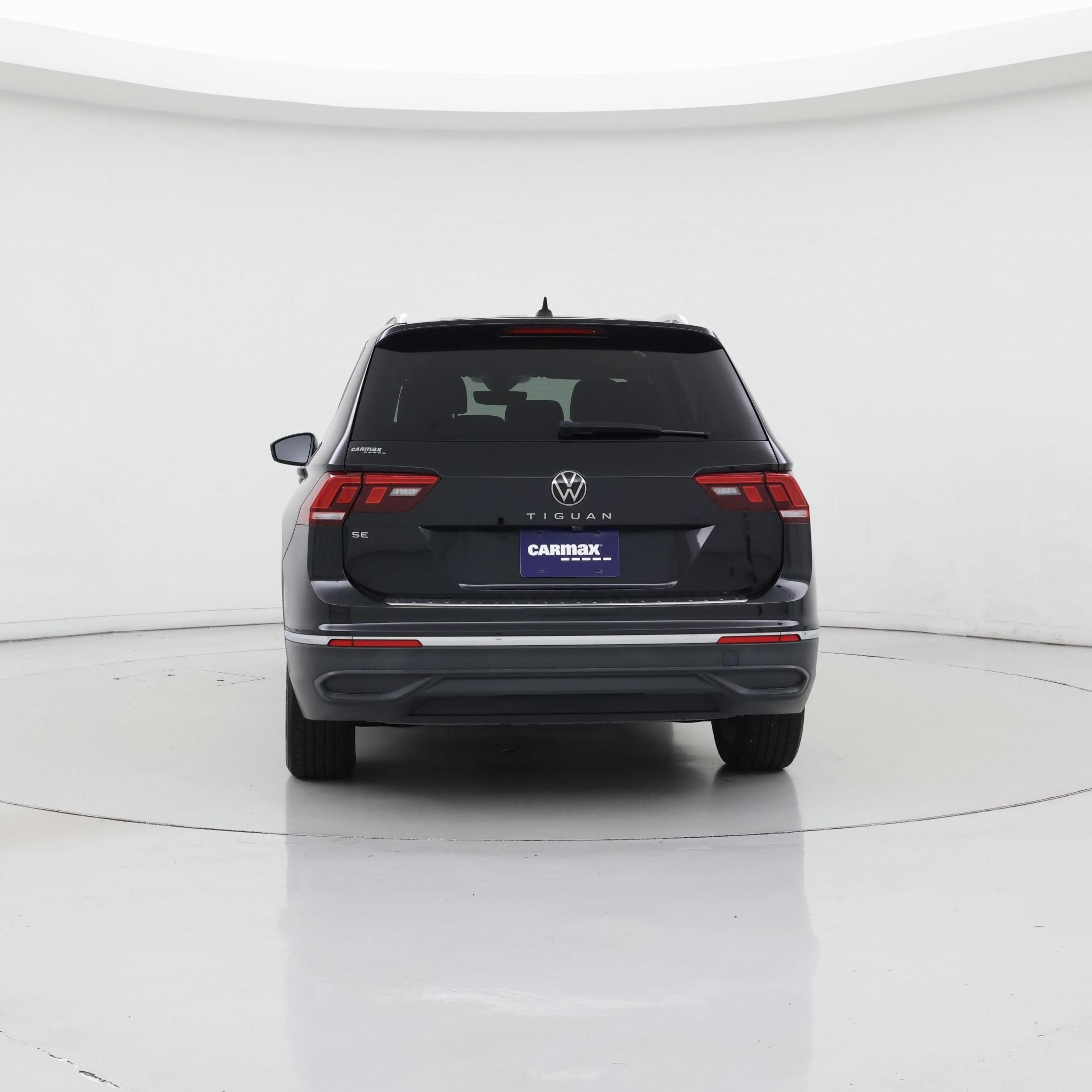 Thumbnail: 2022 Volkswagen Tiguan - 6