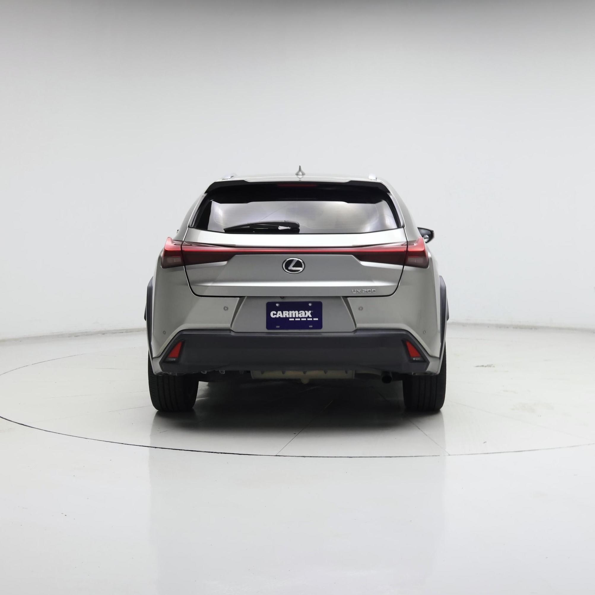 Thumbnail: 2021 Lexus UX - 6