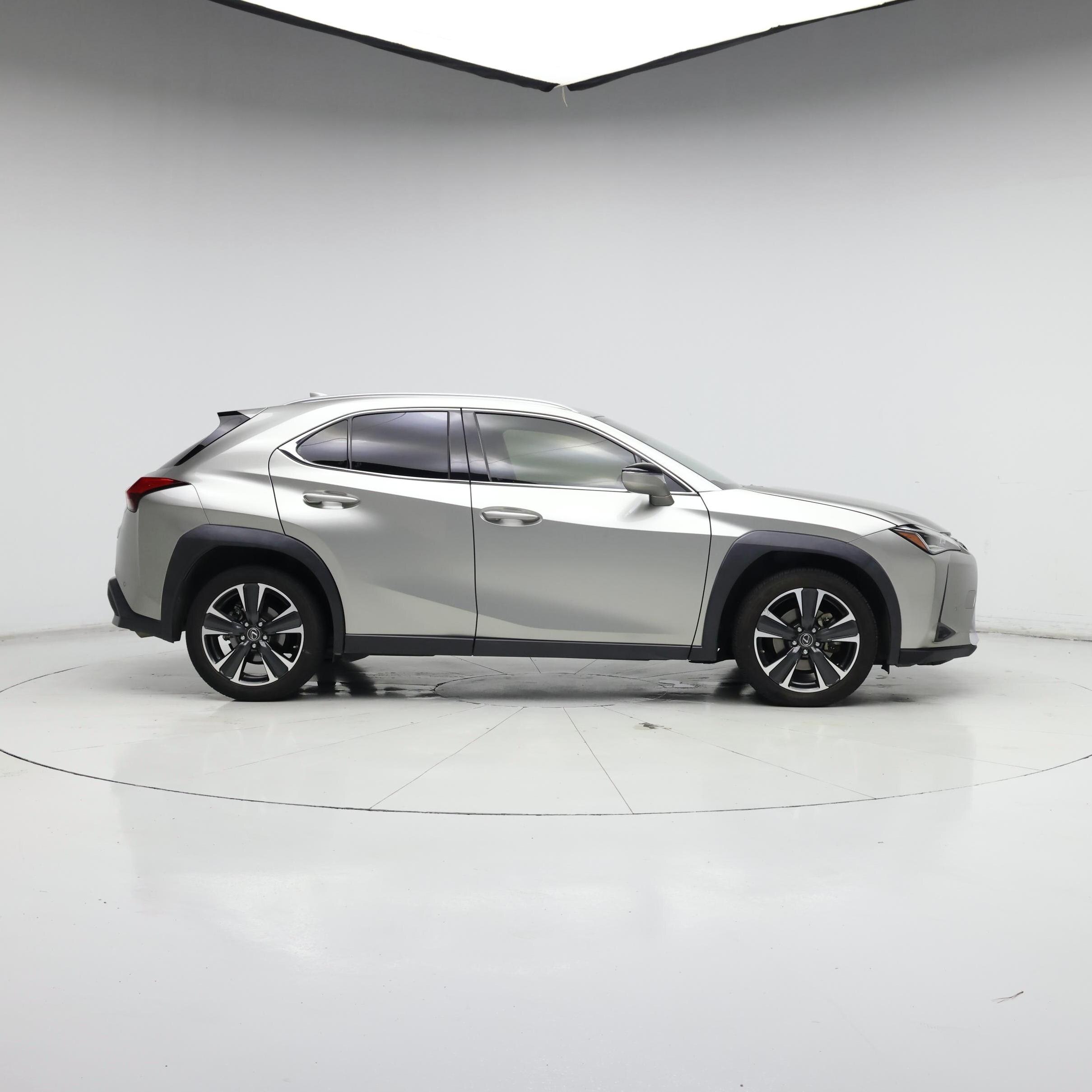 Thumbnail: 2021 Lexus UX - 7